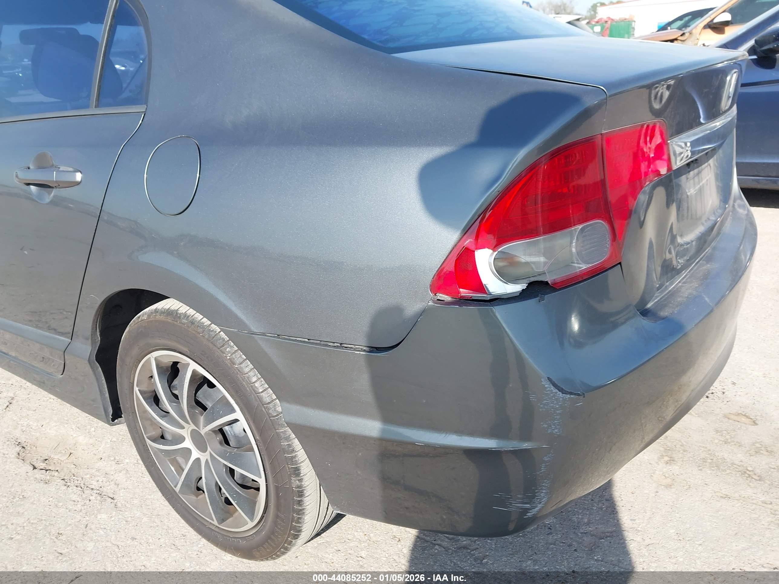 HONDA CIVIC image 6