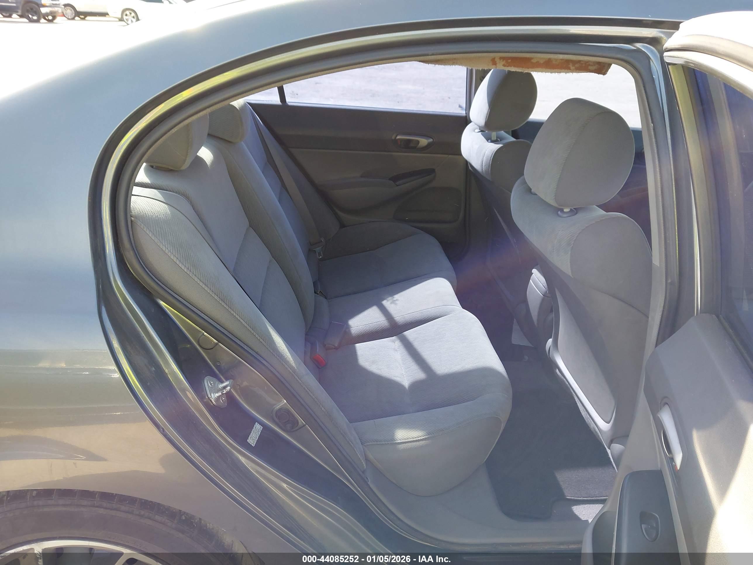HONDA CIVIC image 8