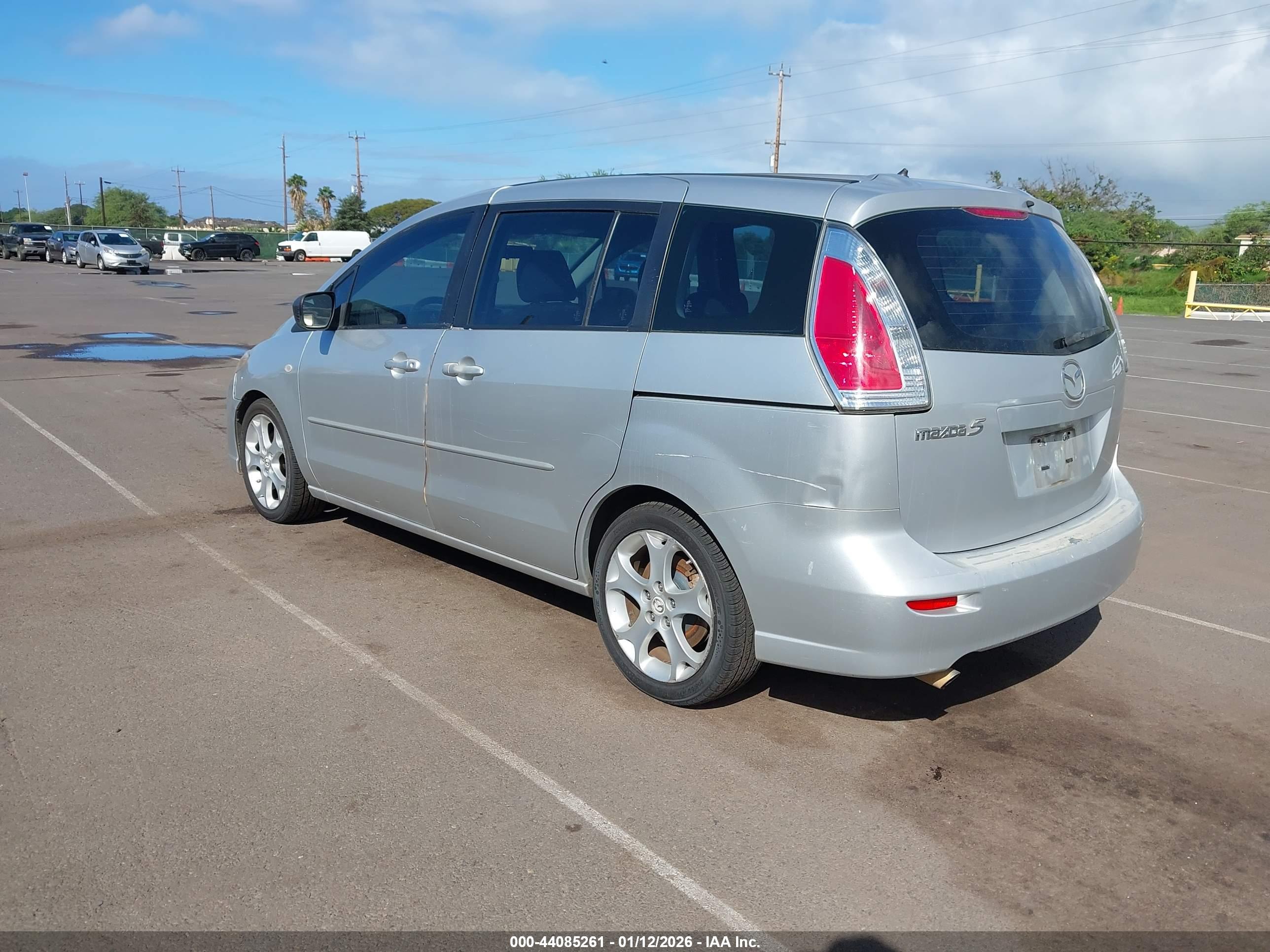 MAZDA MAZDA5 image 3