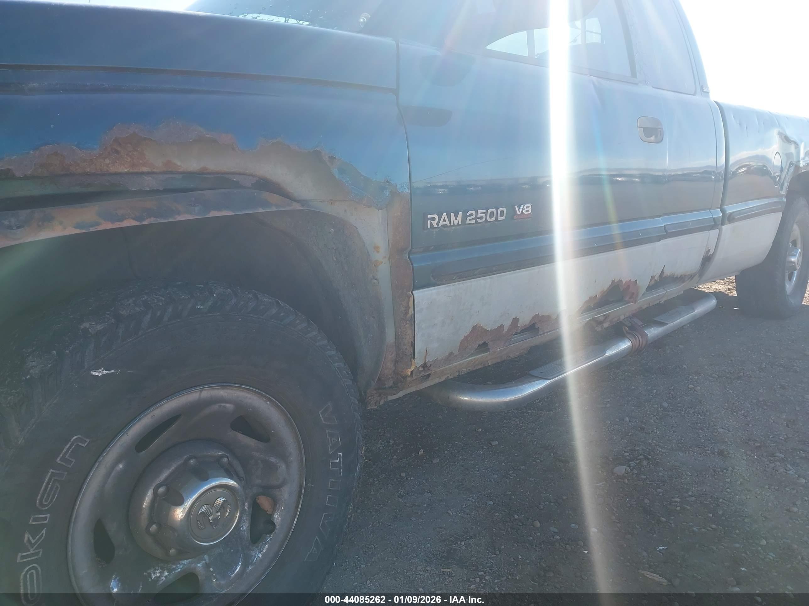 DODGE RAM image 6
