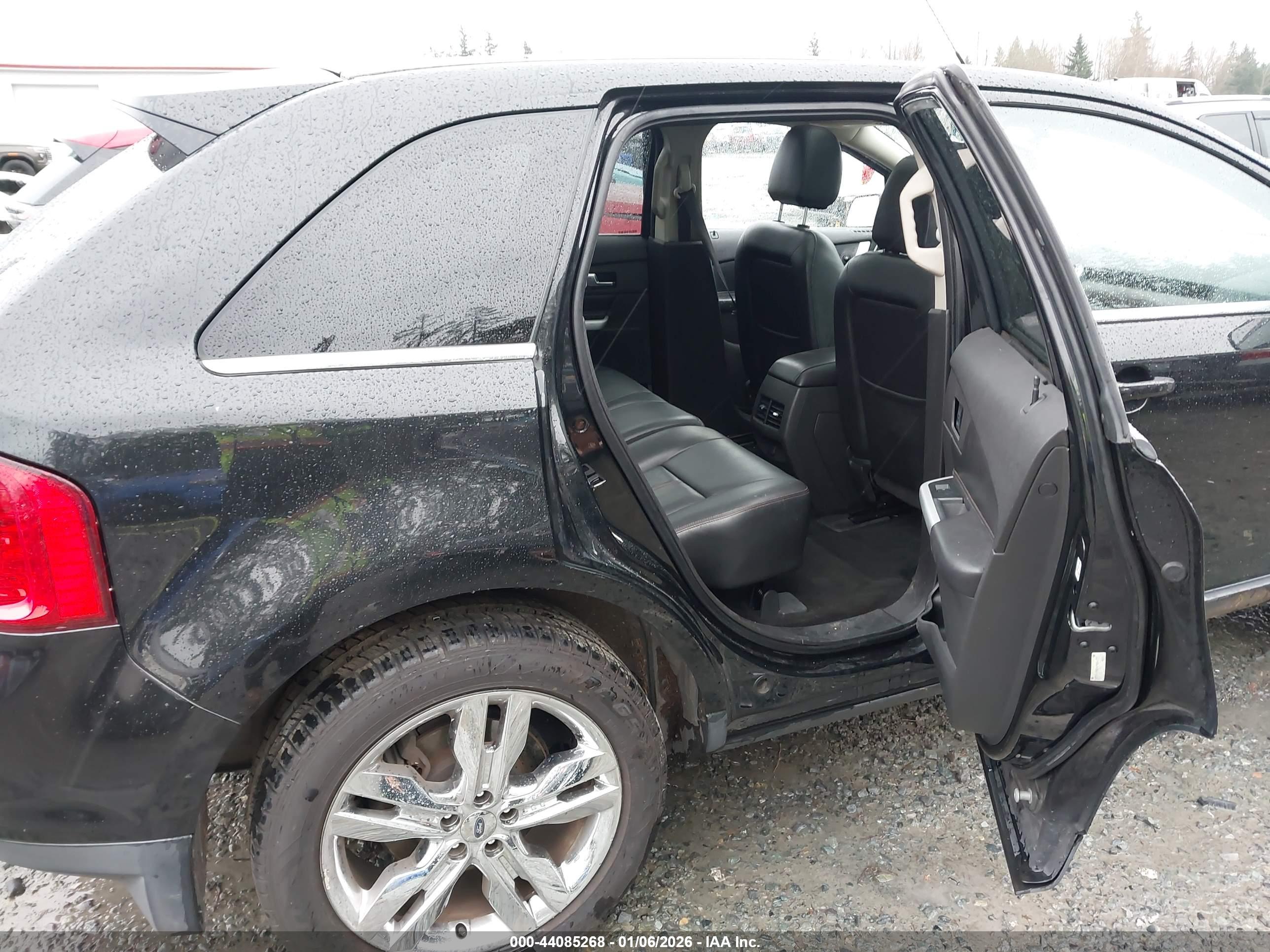 FORD EDGE image 8