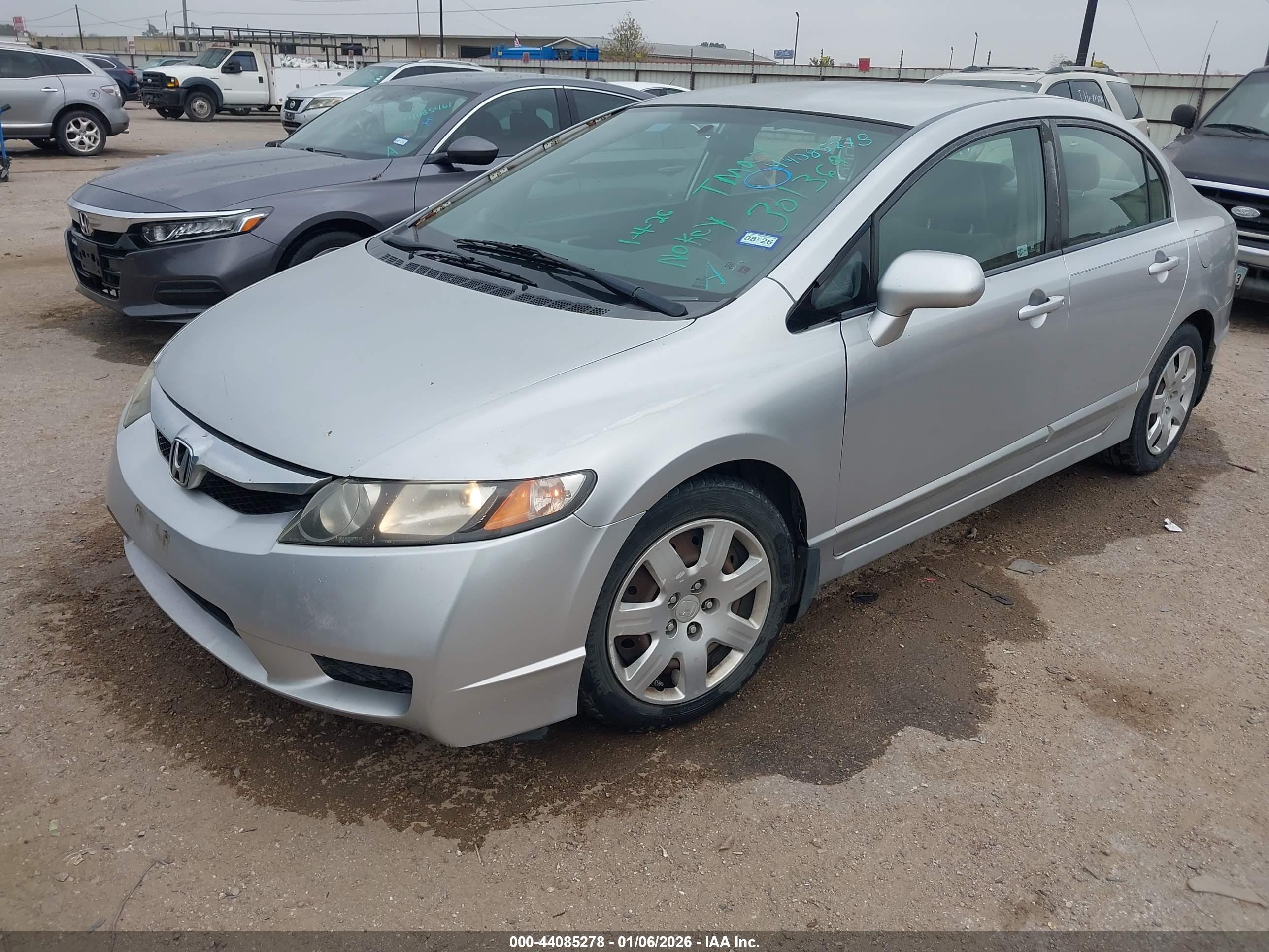 HONDA CIVIC image 2