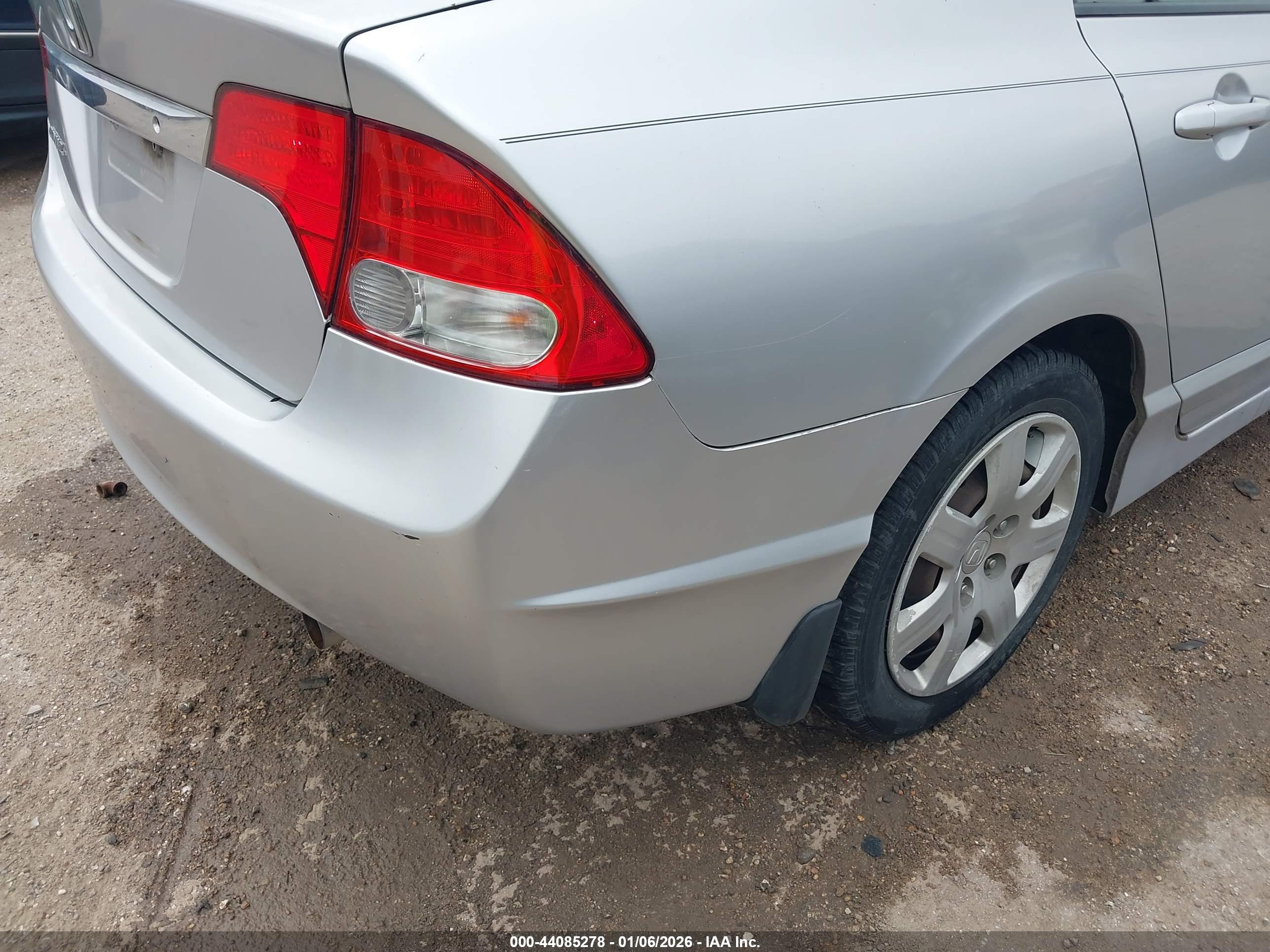 HONDA CIVIC image 6
