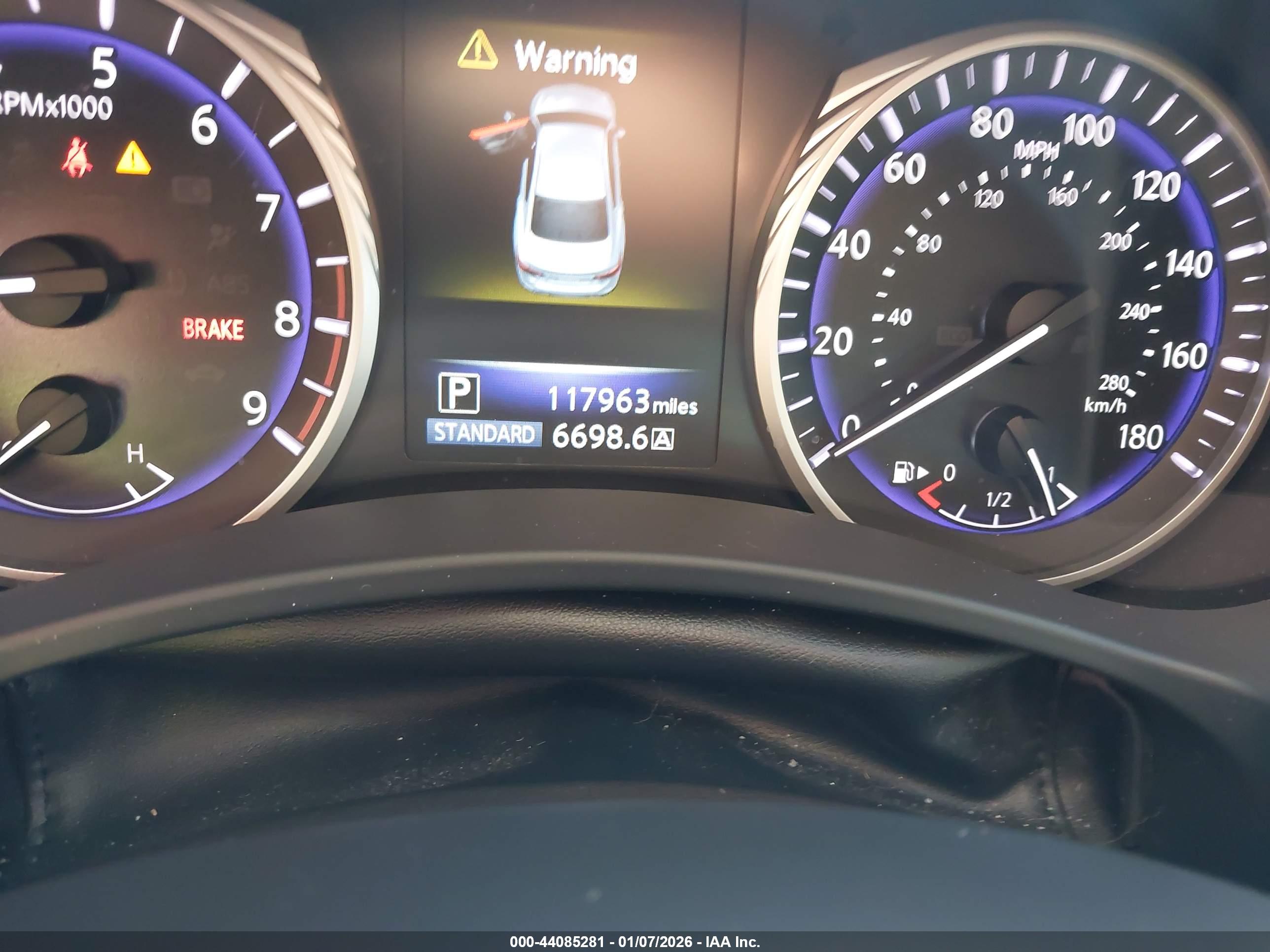 INFINITI Q50 image 7