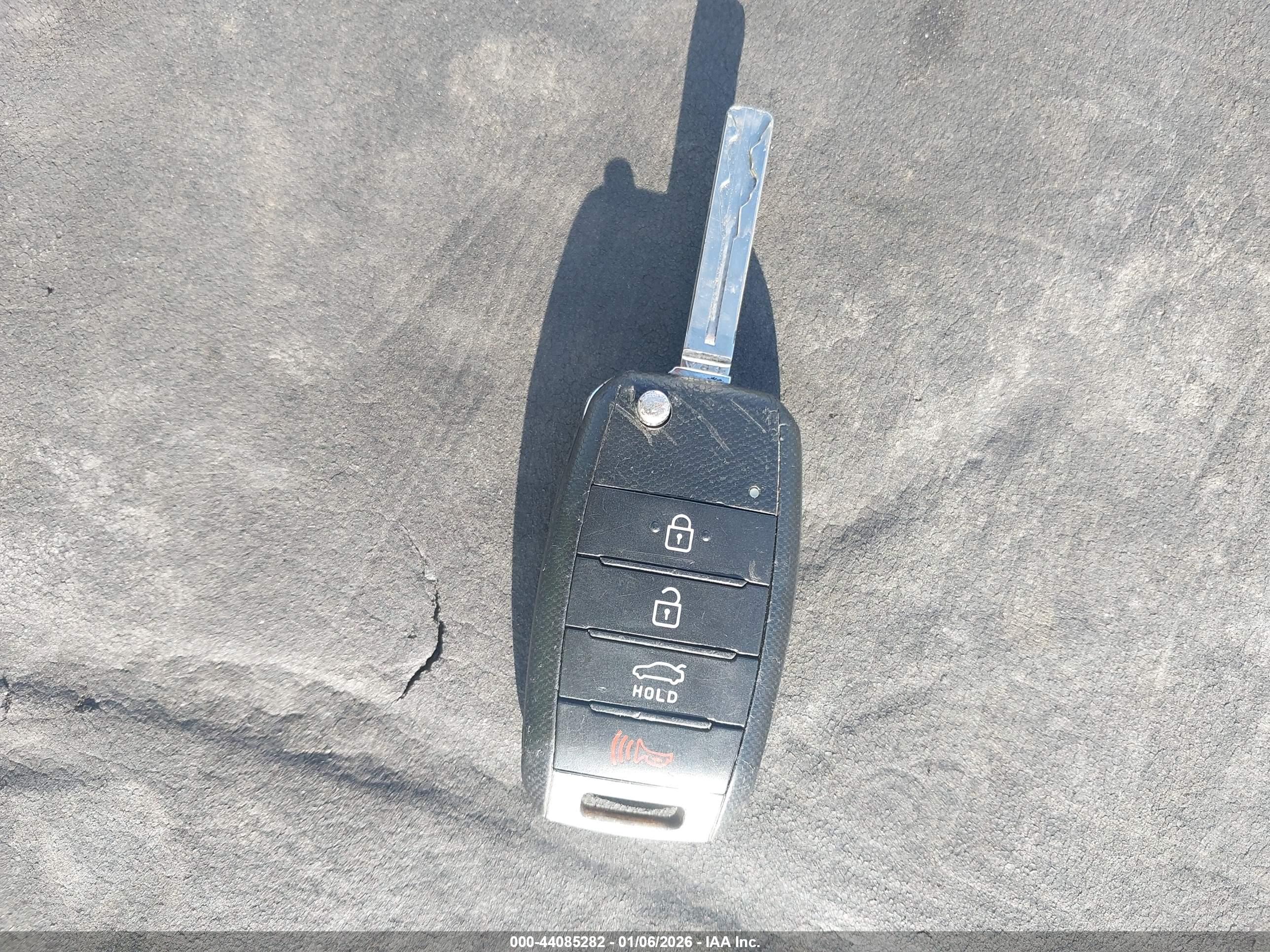 KIA RIO image 11