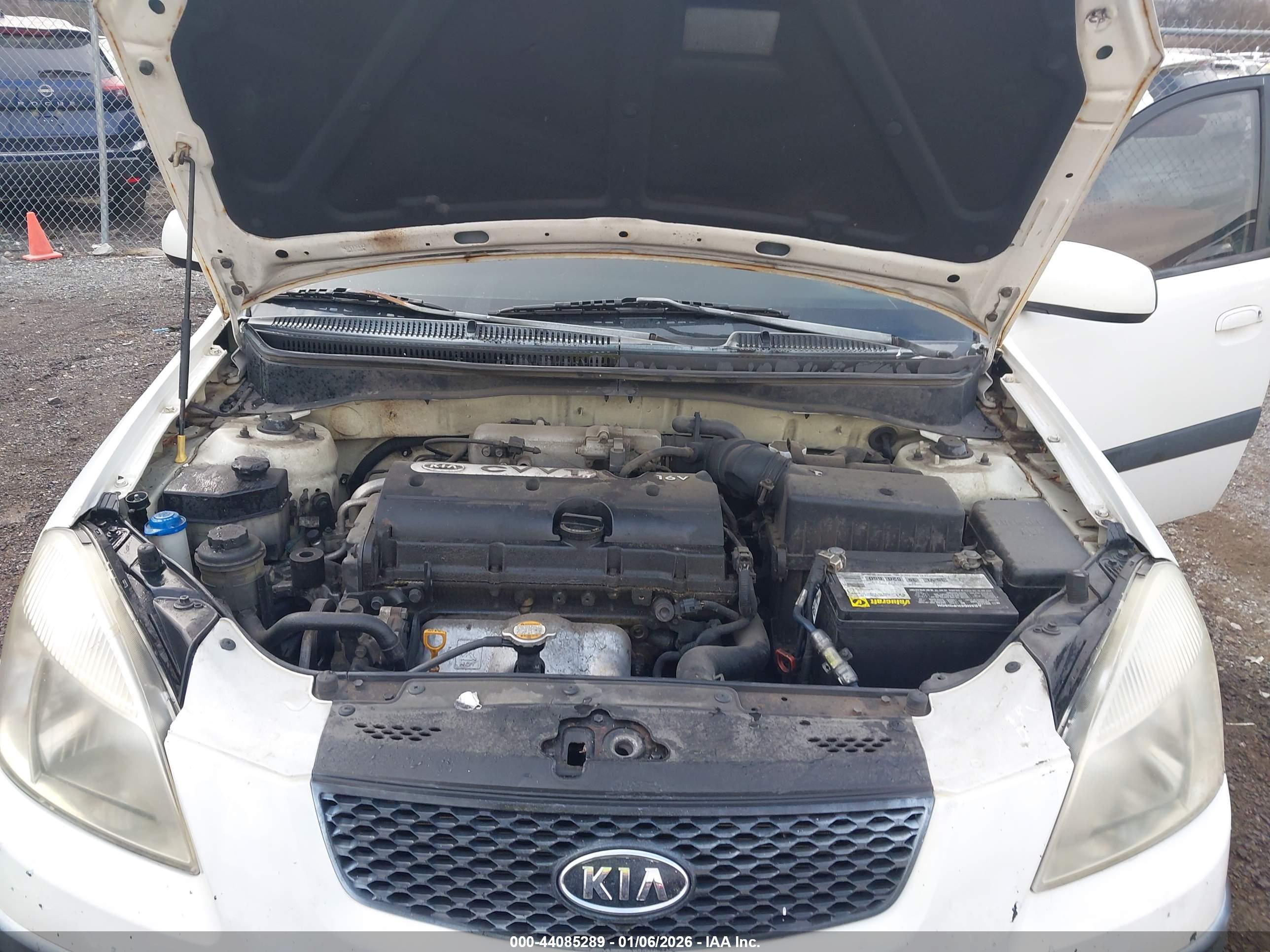 KIA RIO image 10