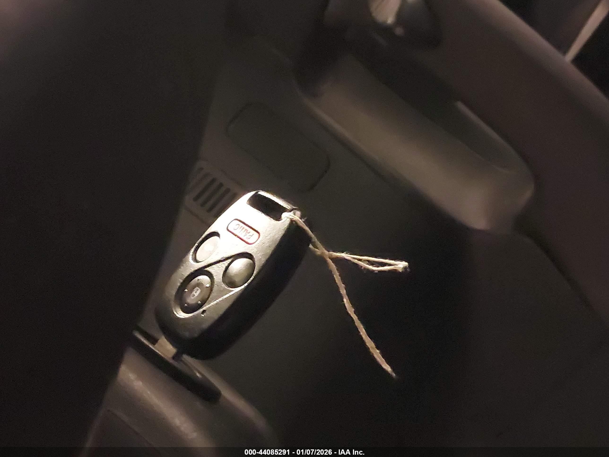 HONDA CR-V image 11