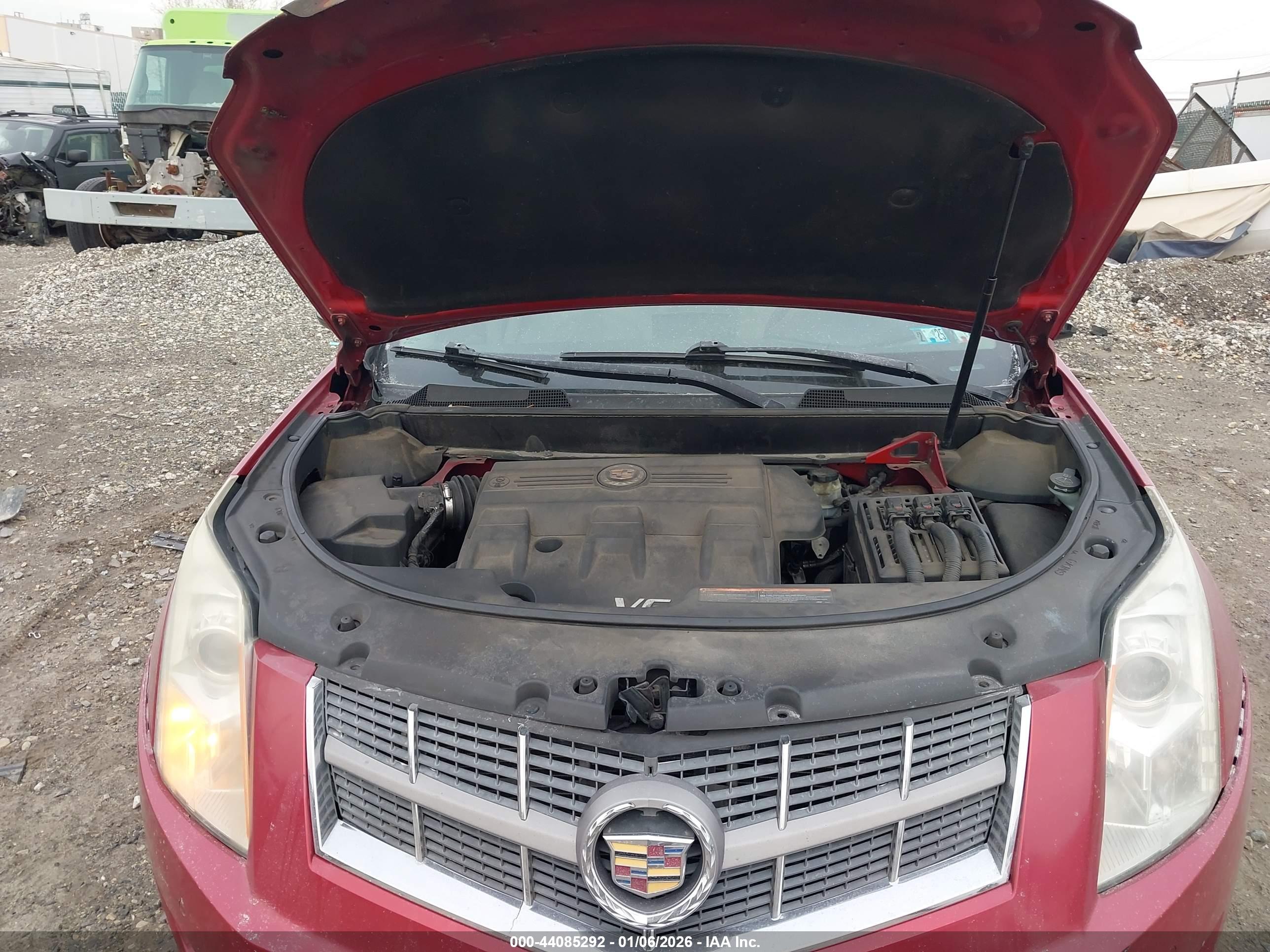 CADILLAC SRX image 10