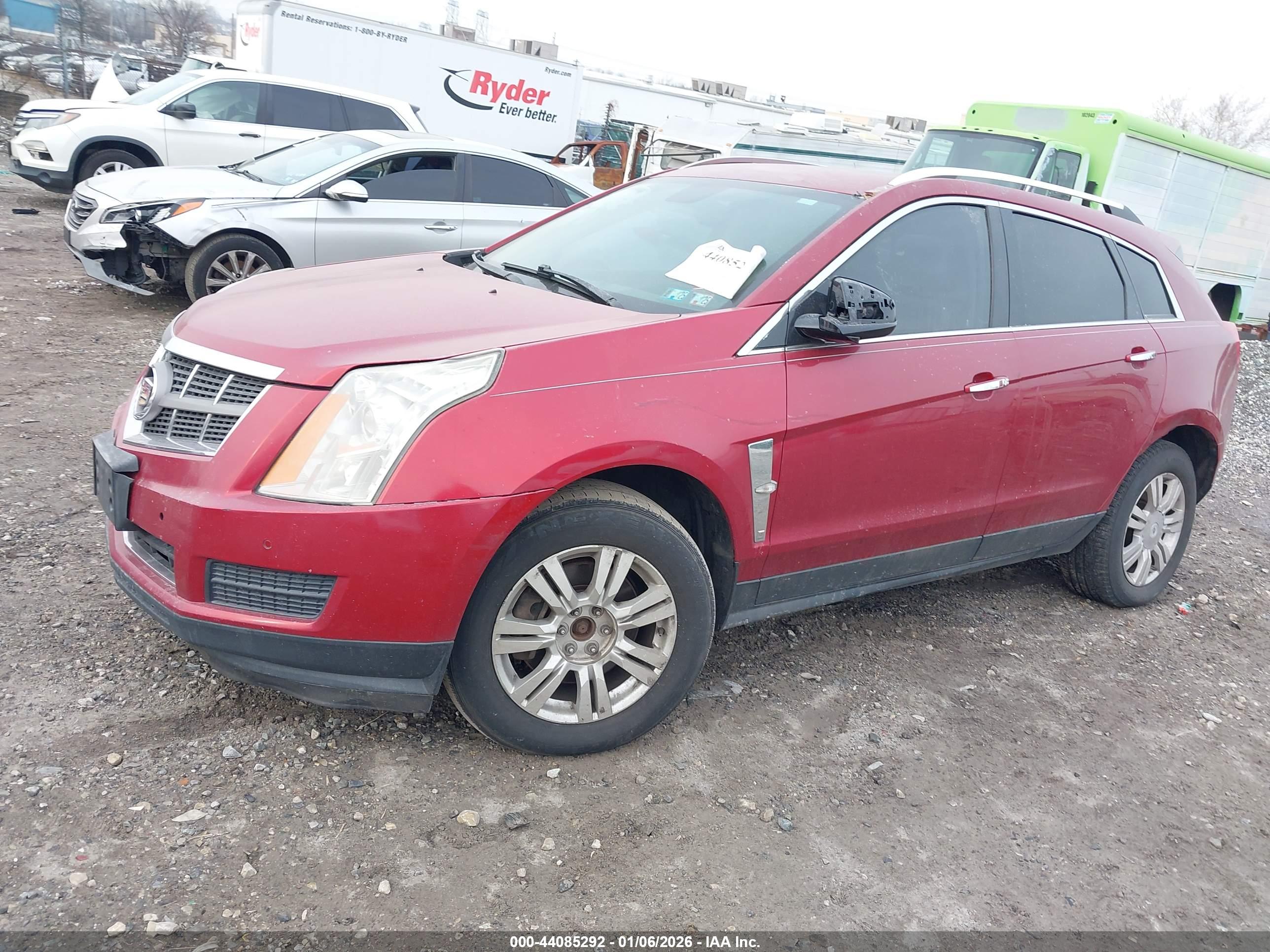 CADILLAC SRX image 2