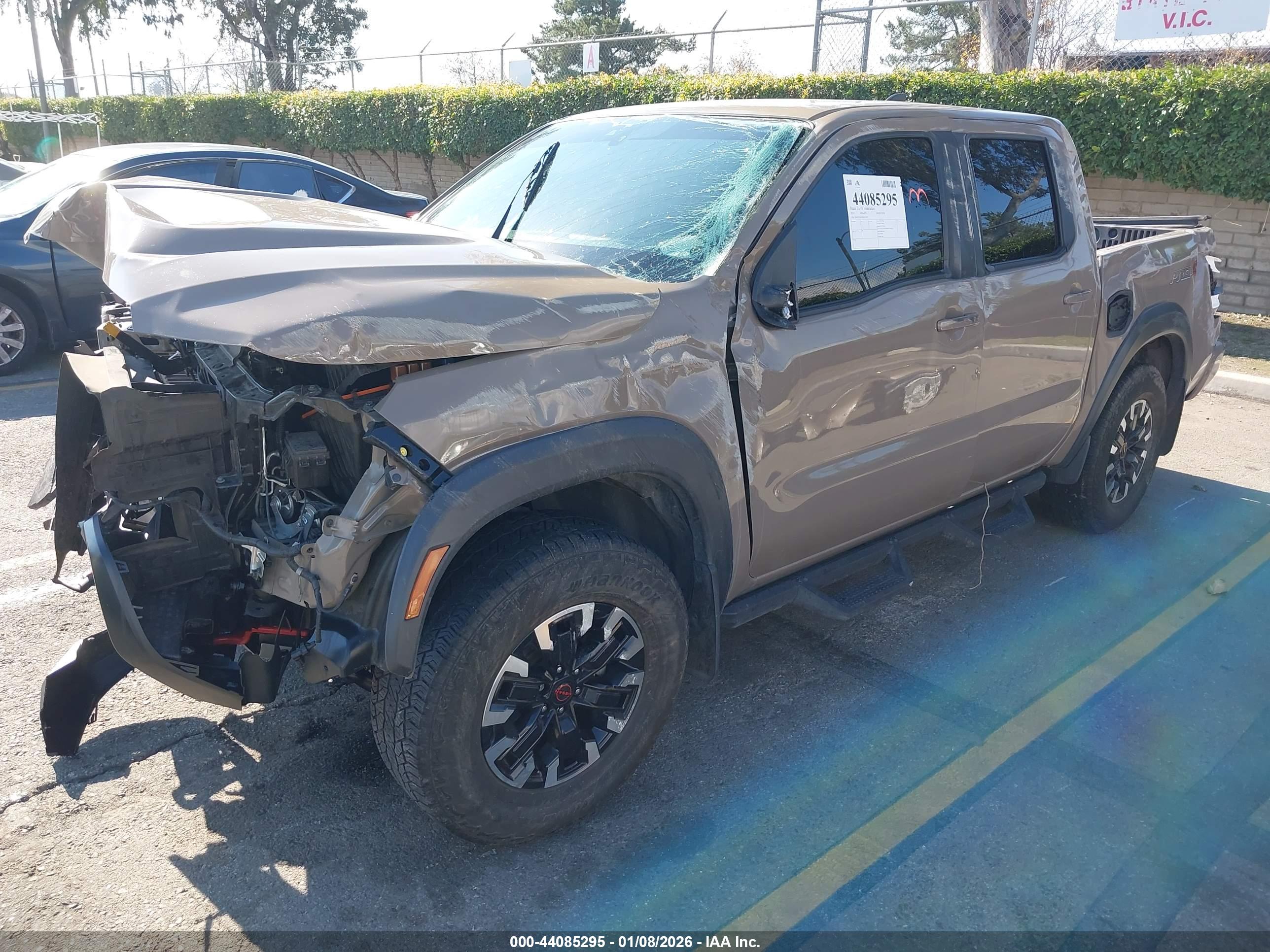 NISSAN FRONTIER image 2