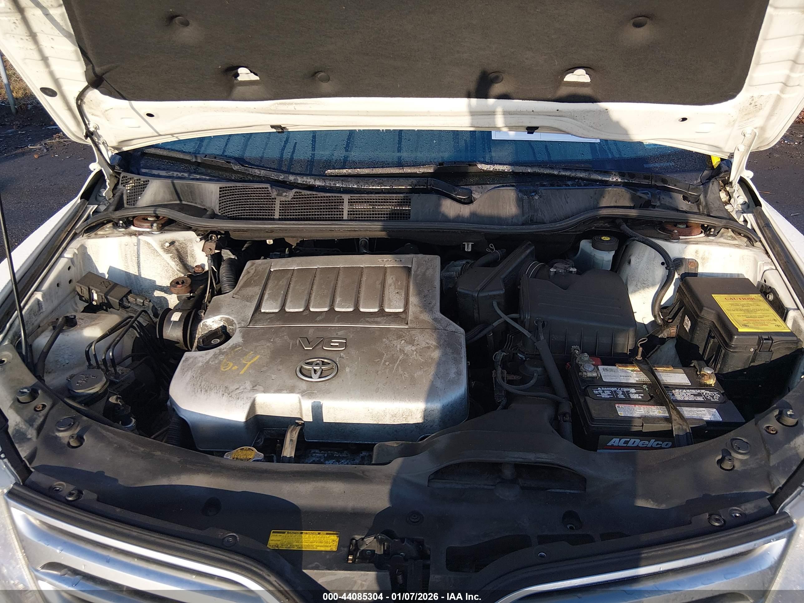 TOYOTA VENZA image 10