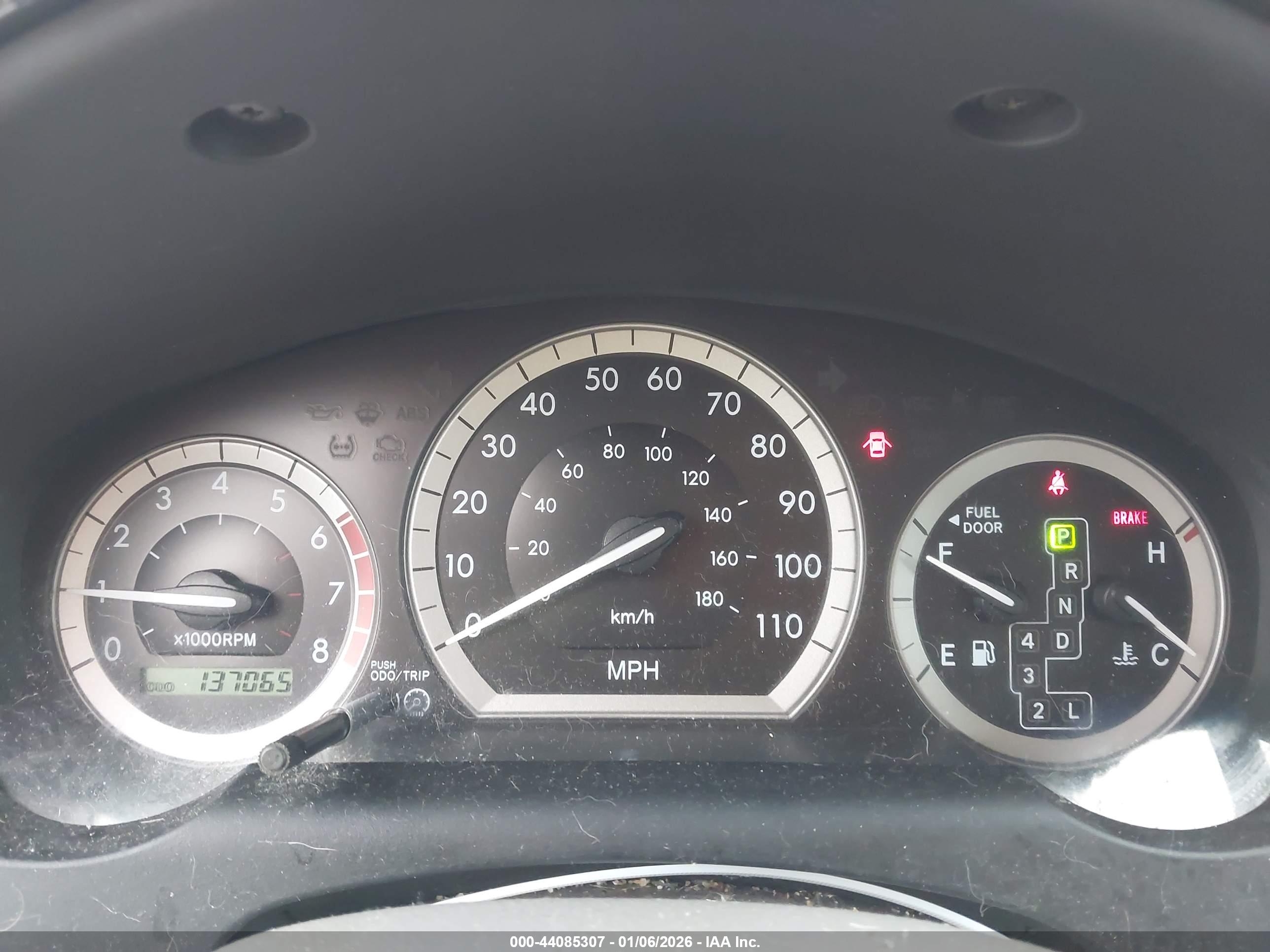 TOYOTA SIENNA image 7