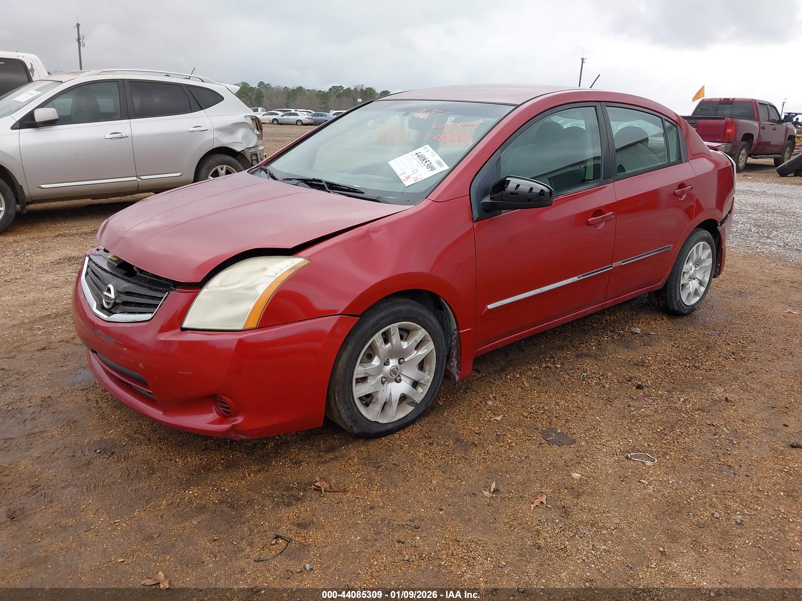 NISSAN SENTRA image 2