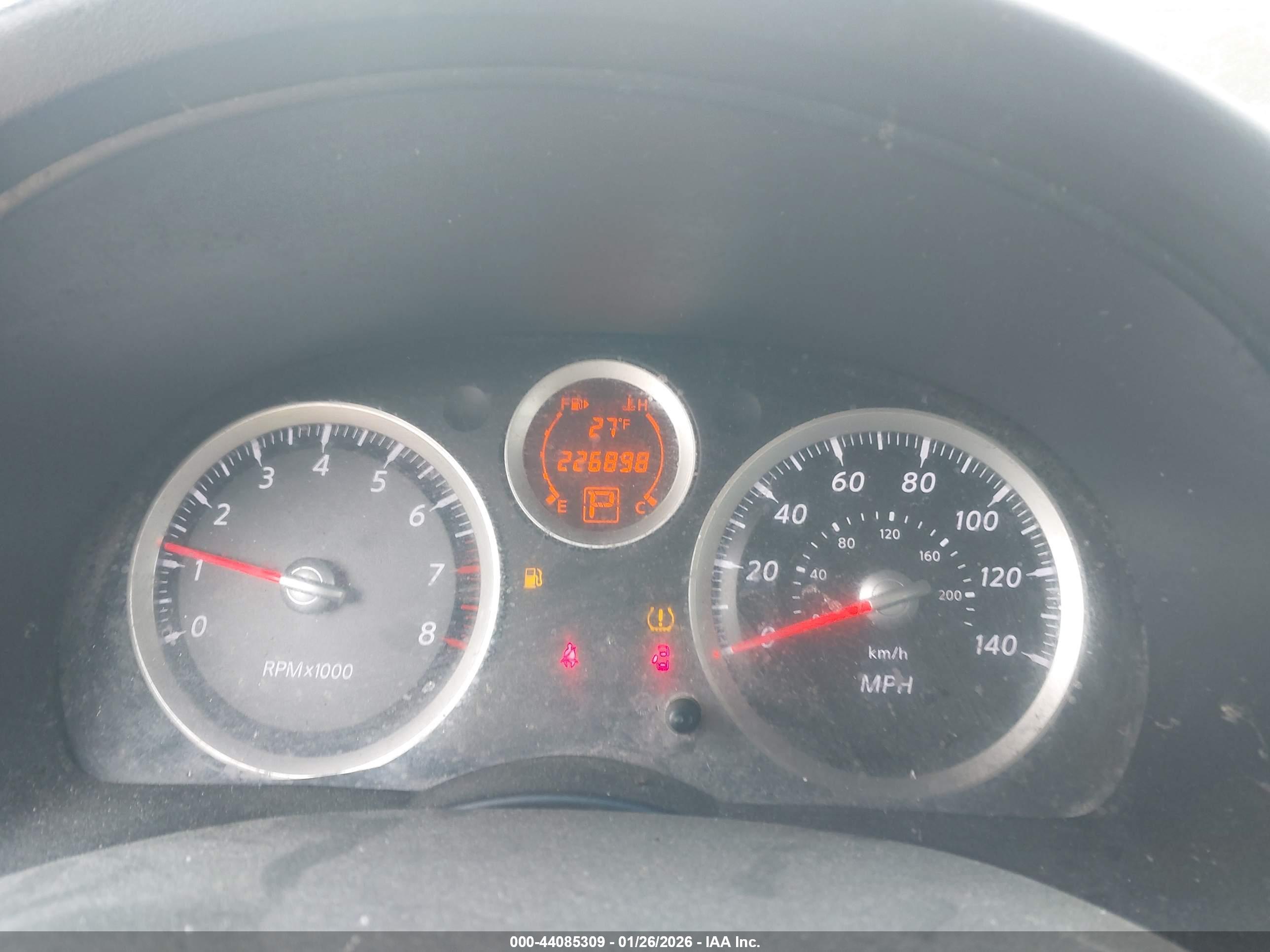 NISSAN SENTRA image 7