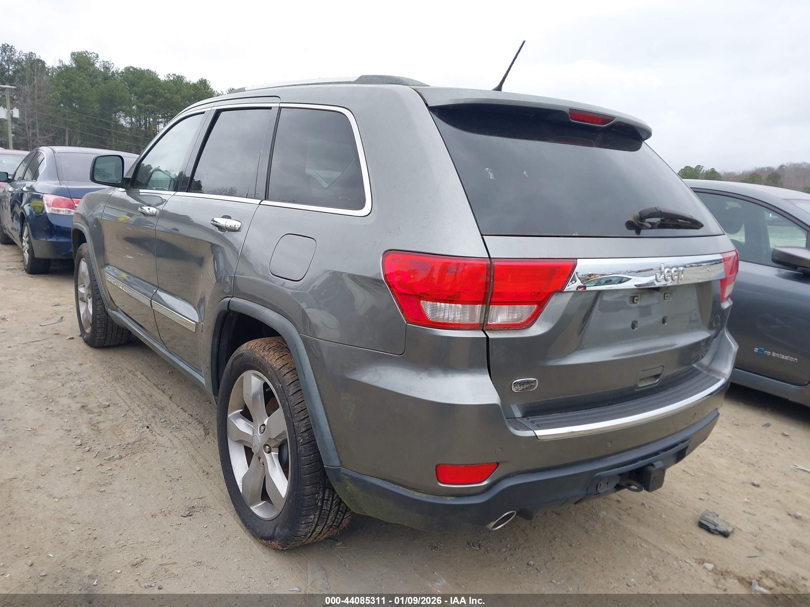 JEEP GRAND image 3