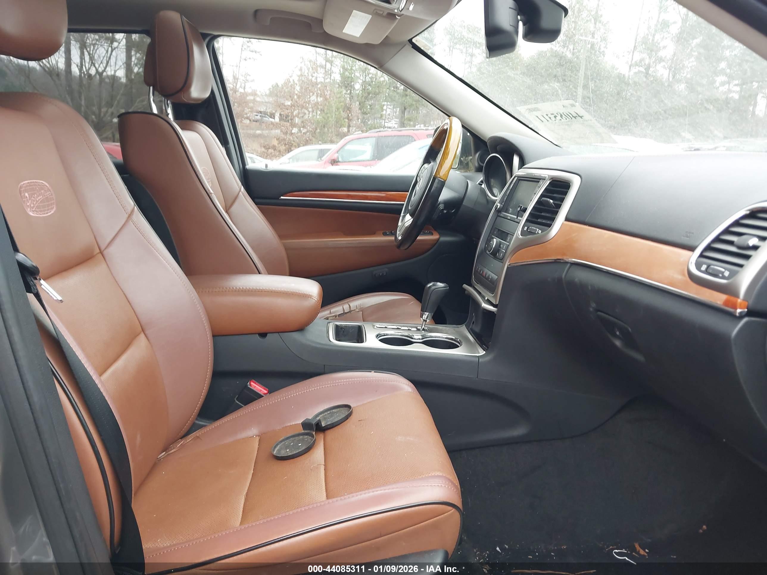 JEEP GRAND image 5