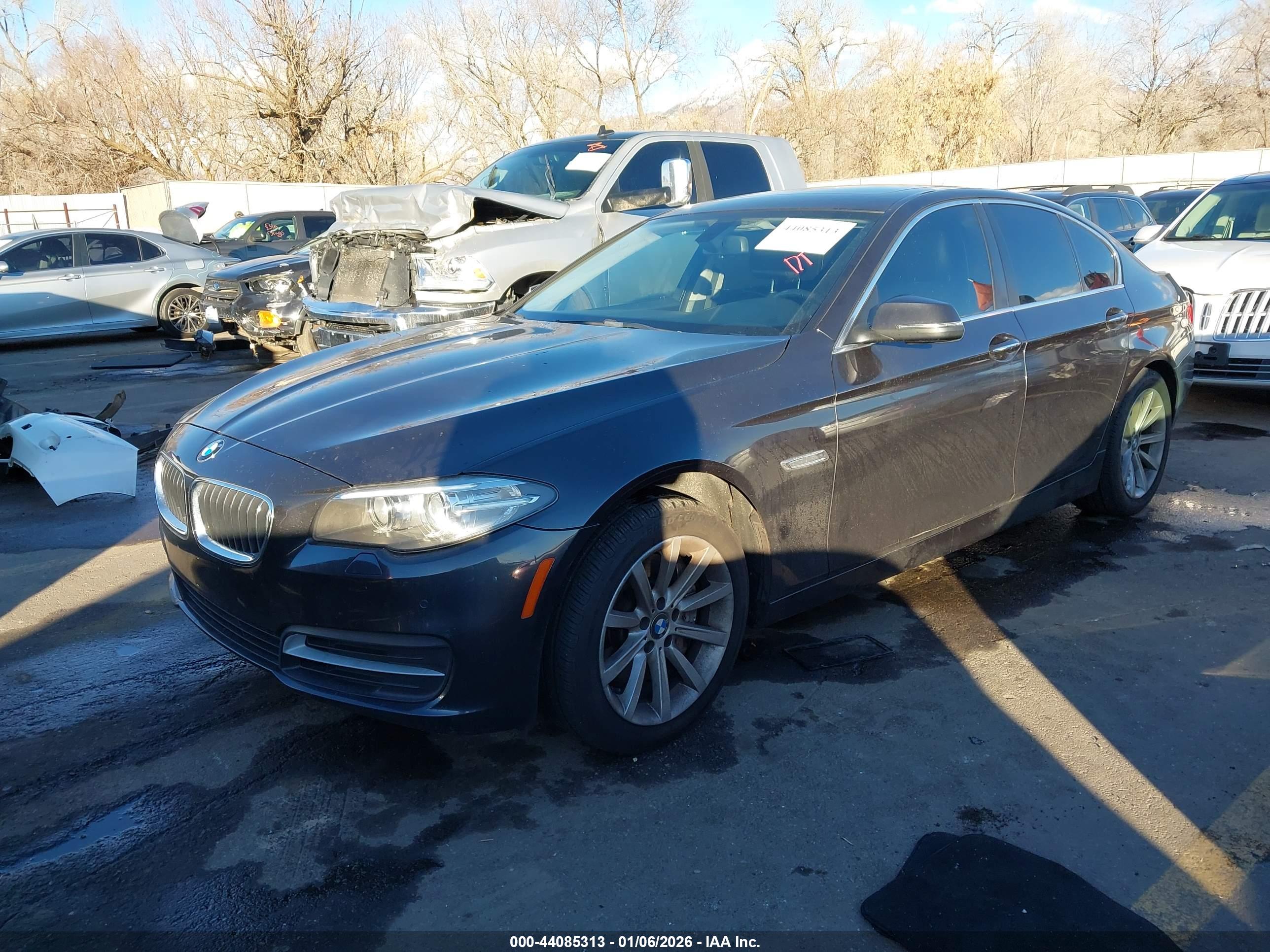 BMW 535I image 2
