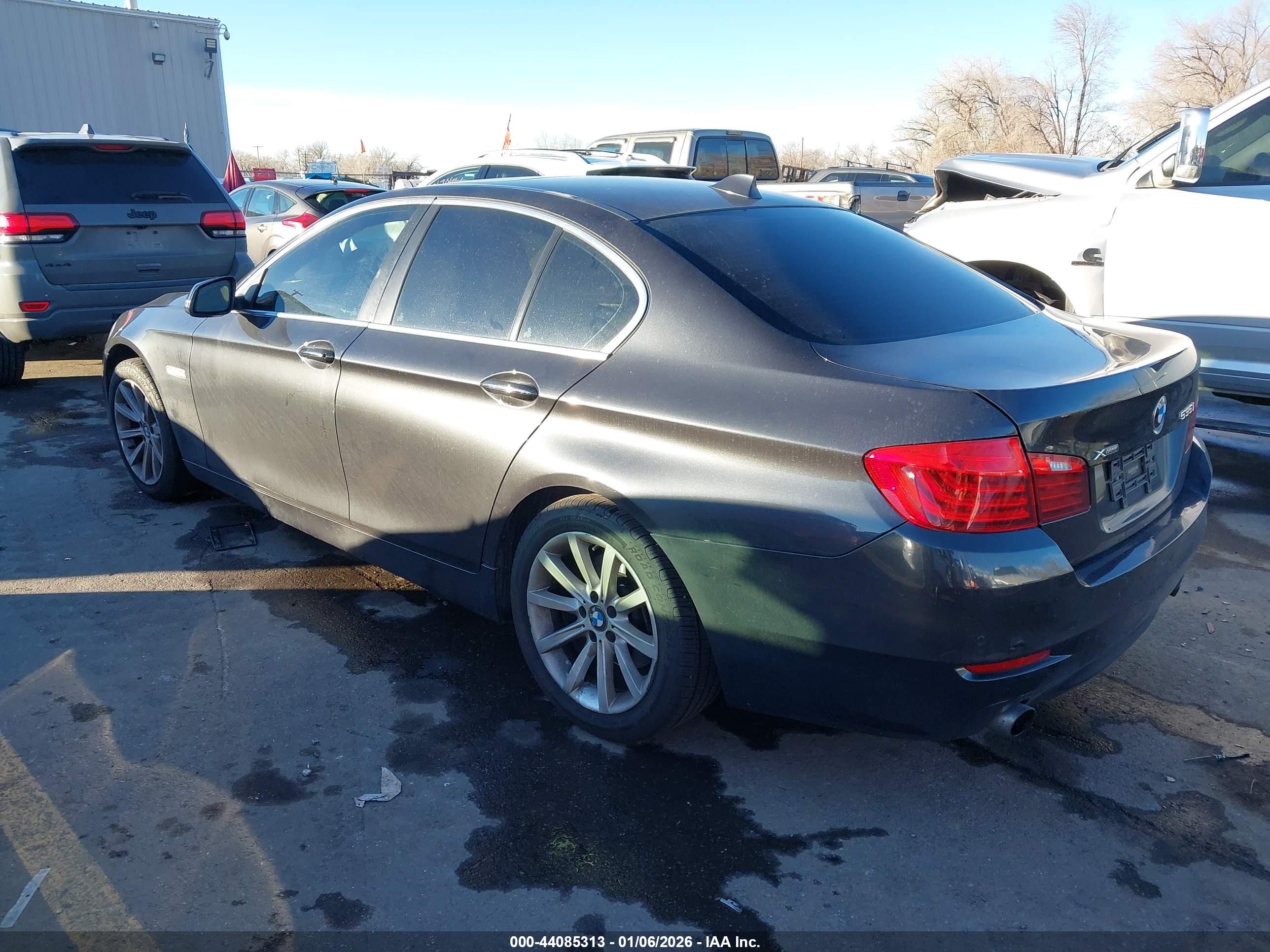 BMW 535I image 3