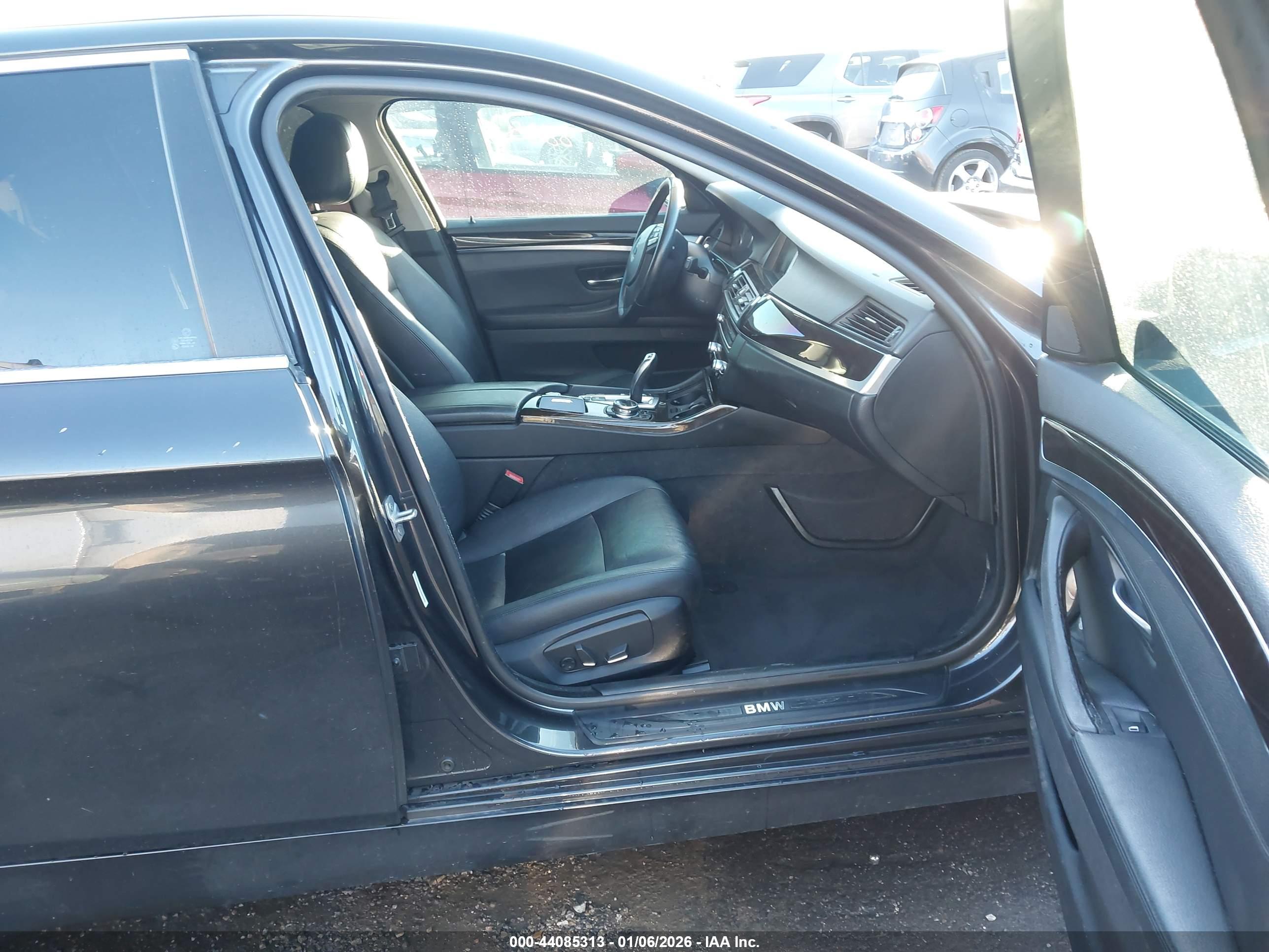 BMW 535I image 5