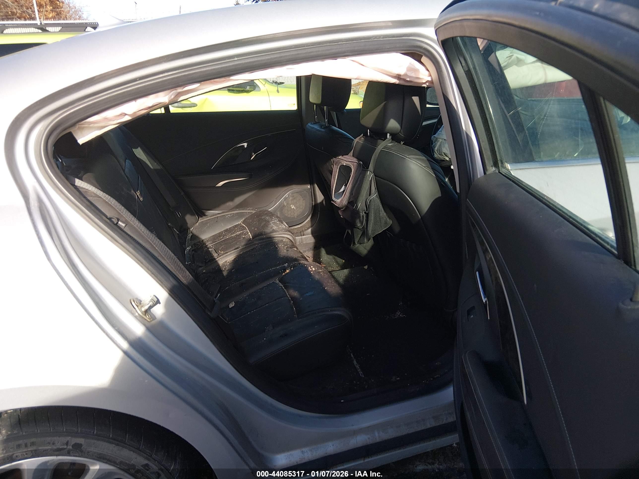 BUICK LACROSSE image 8
