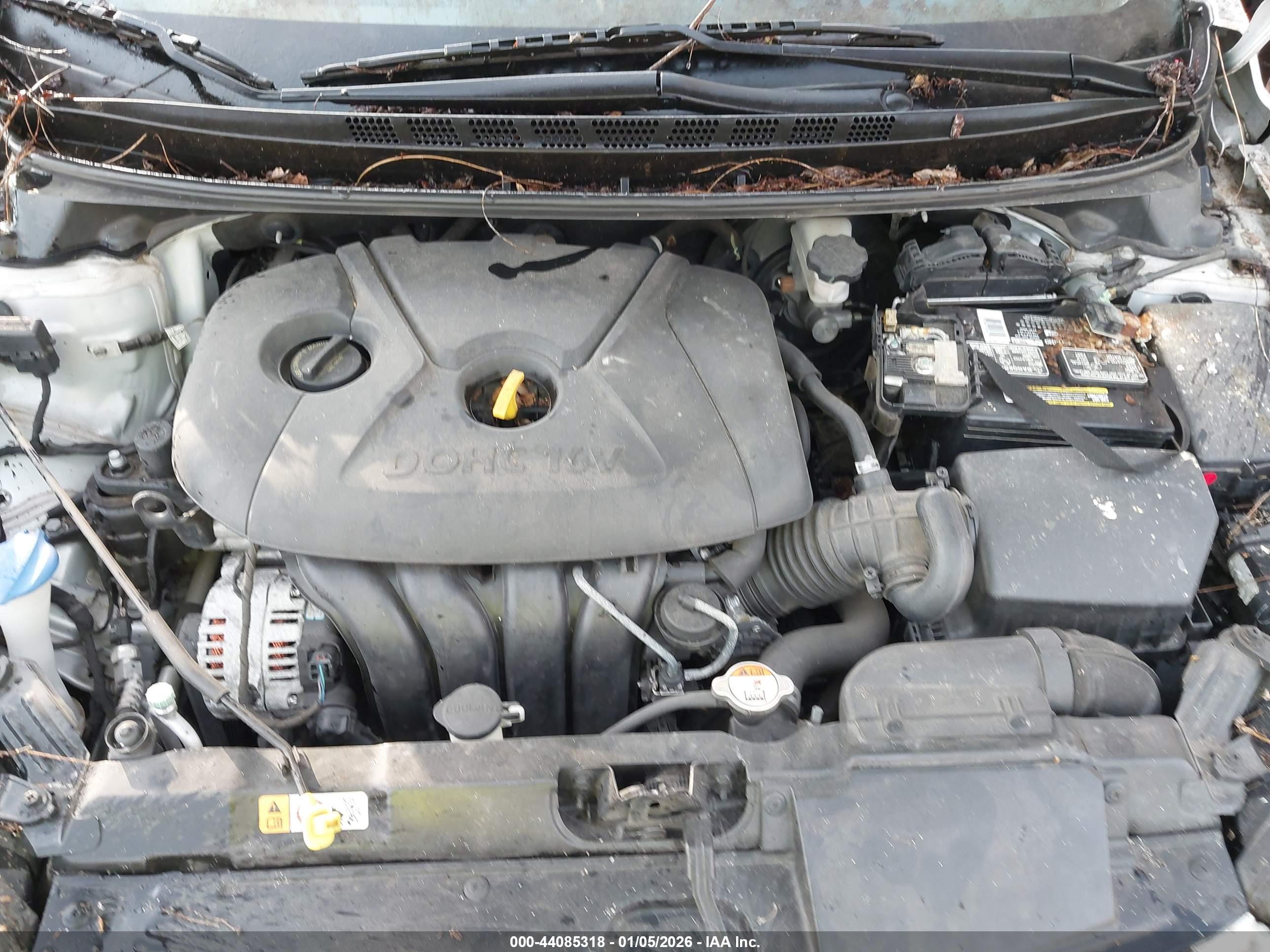 HYUNDAI ELANTRA image 10