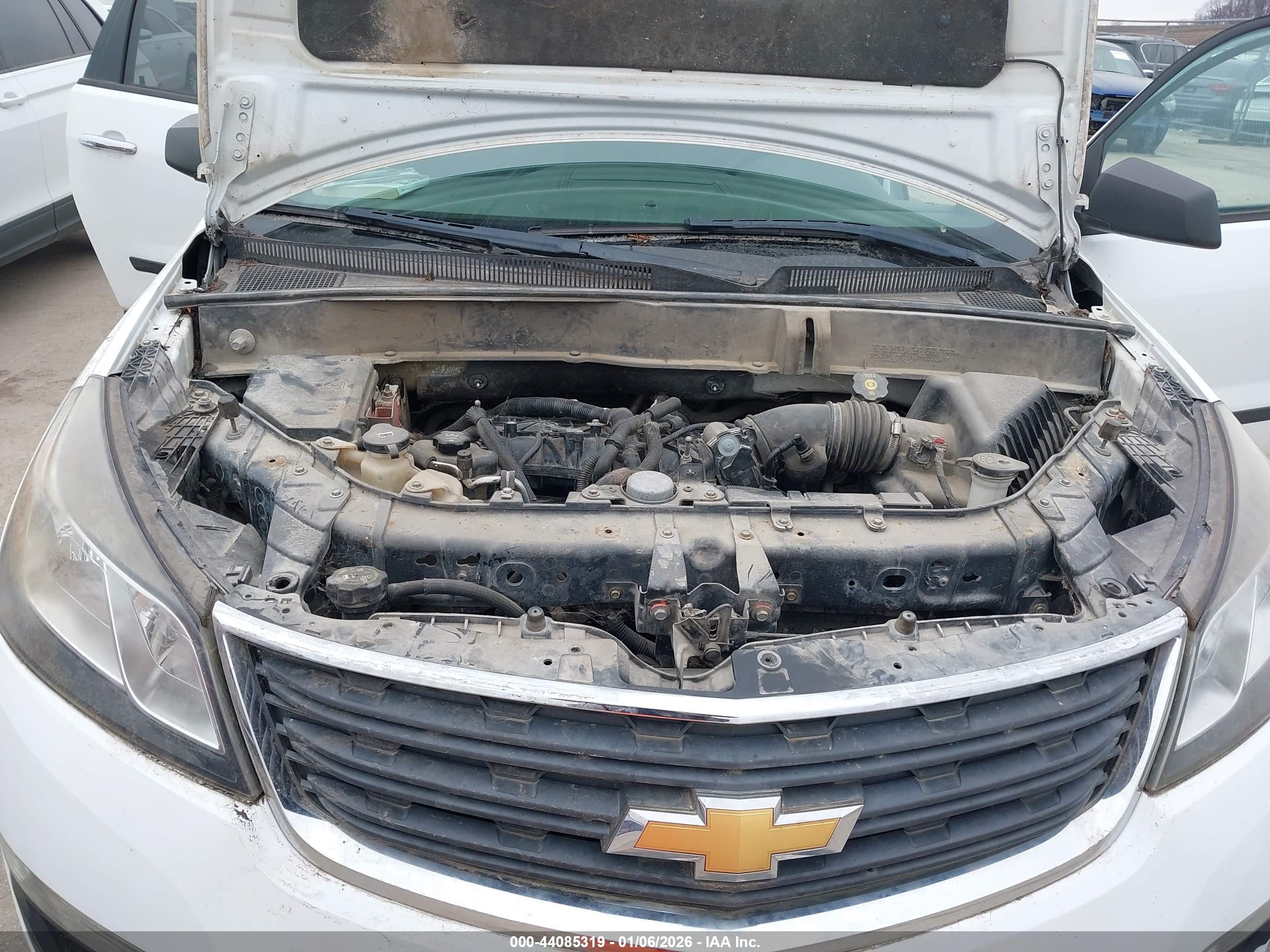 CHEVROLET TRAVERSE image 10