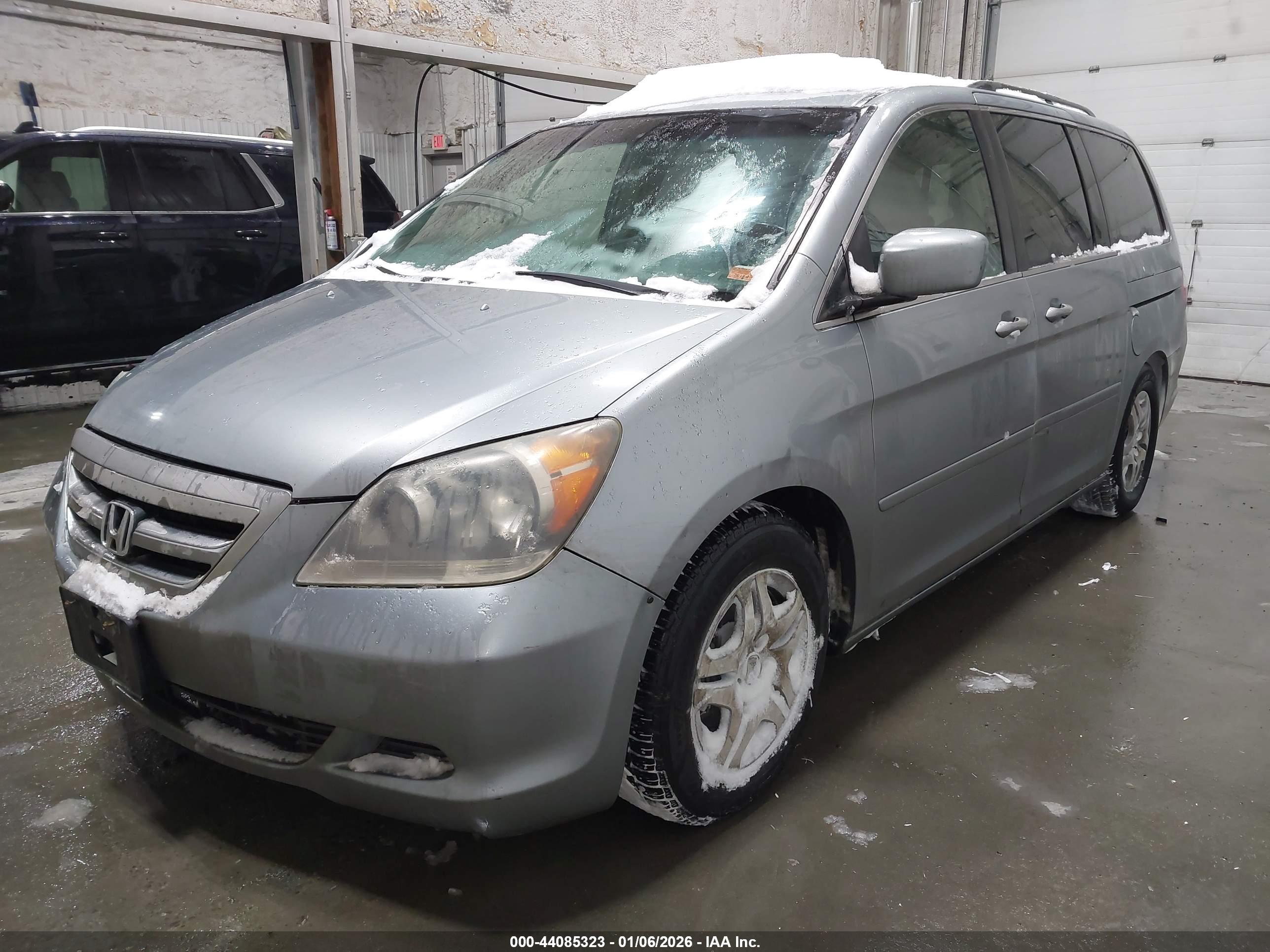 HONDA ODYSSEY image 2