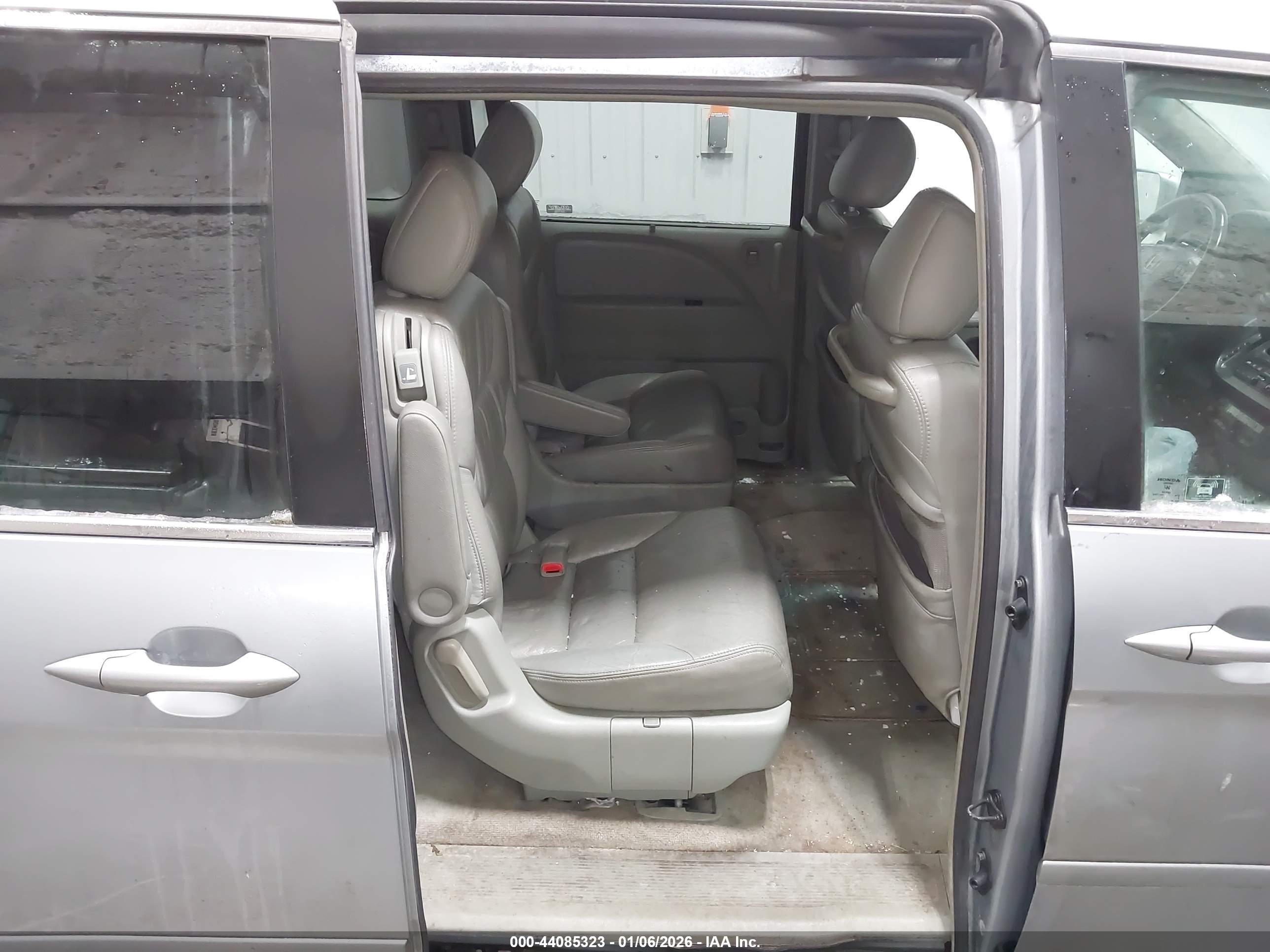 HONDA ODYSSEY image 8