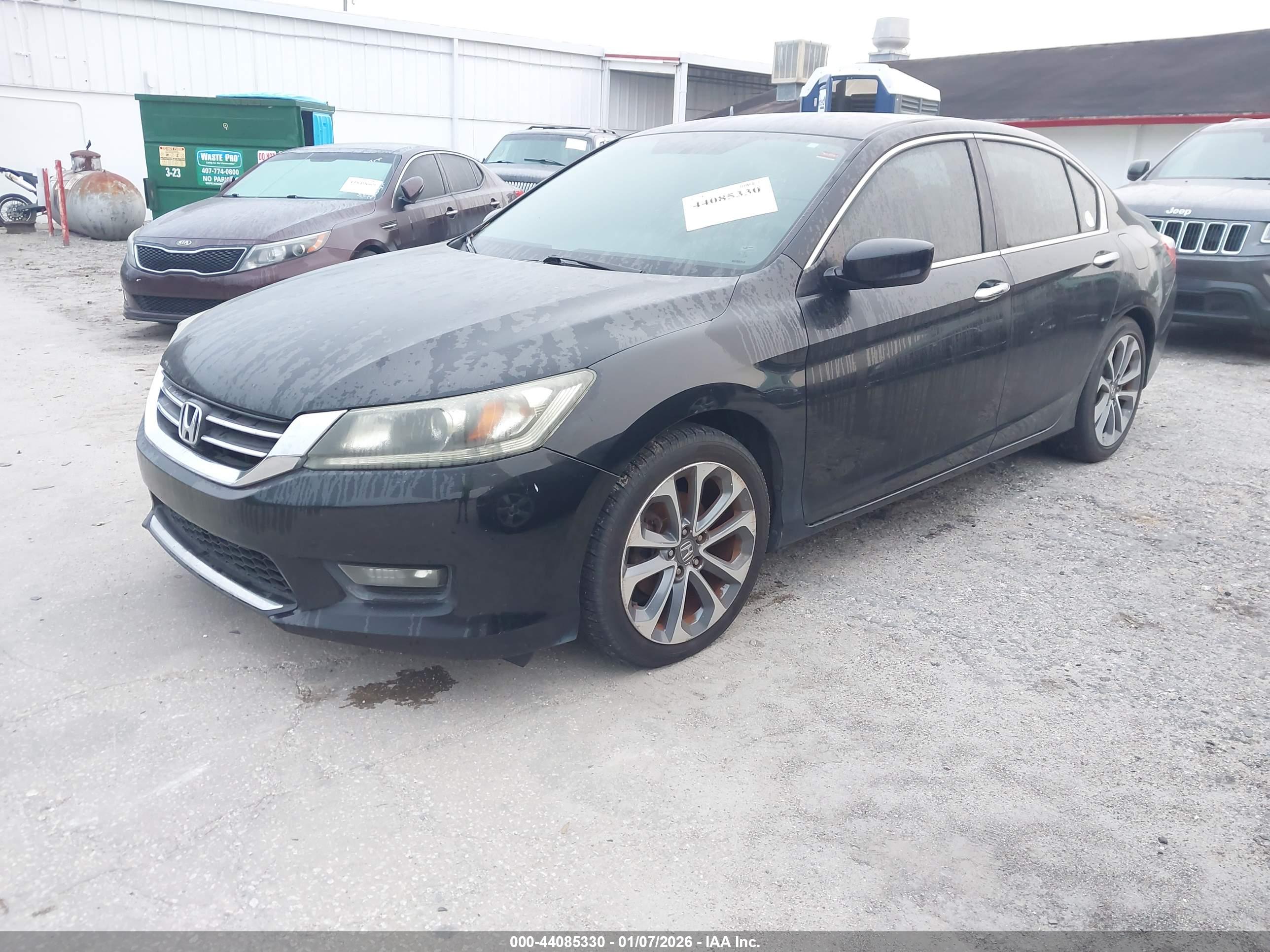 HONDA ACCORD image 2