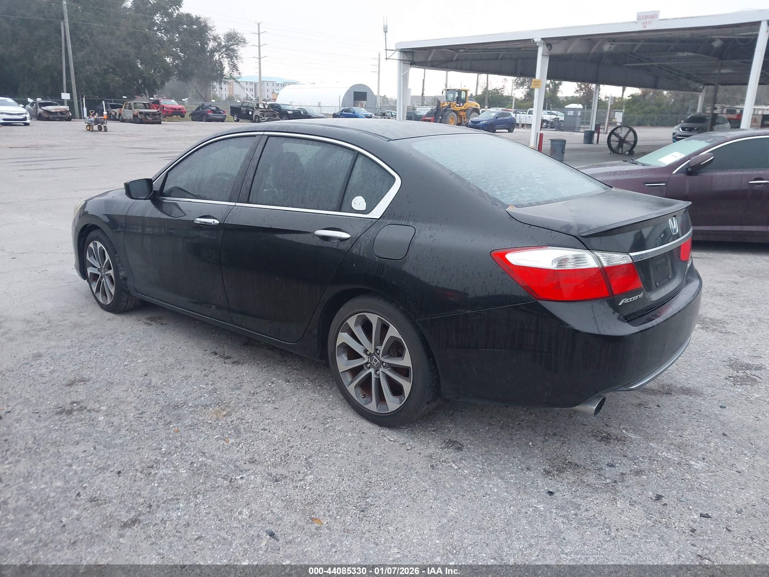 HONDA ACCORD image 3