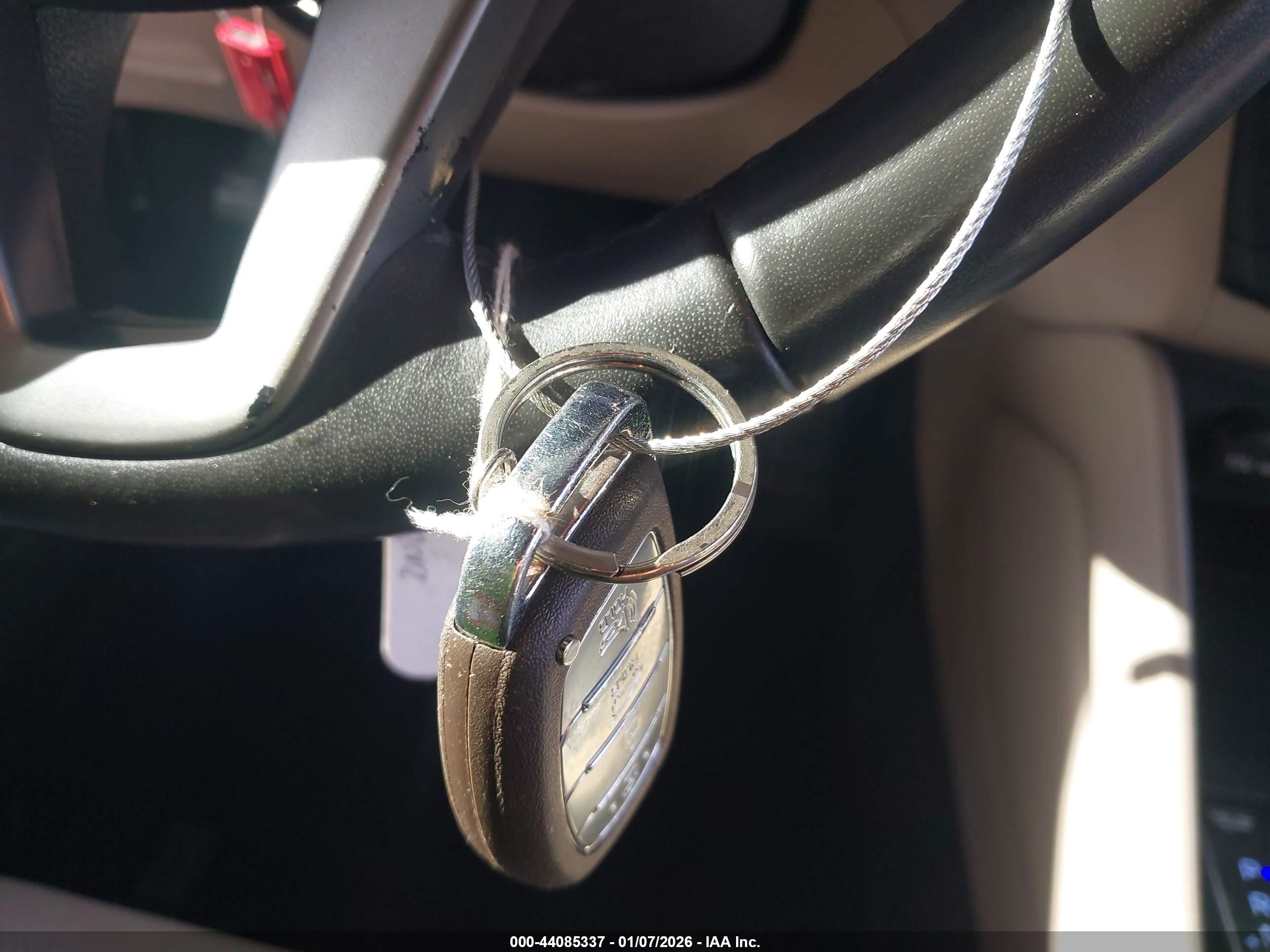 HYUNDAI TUCSON image 11