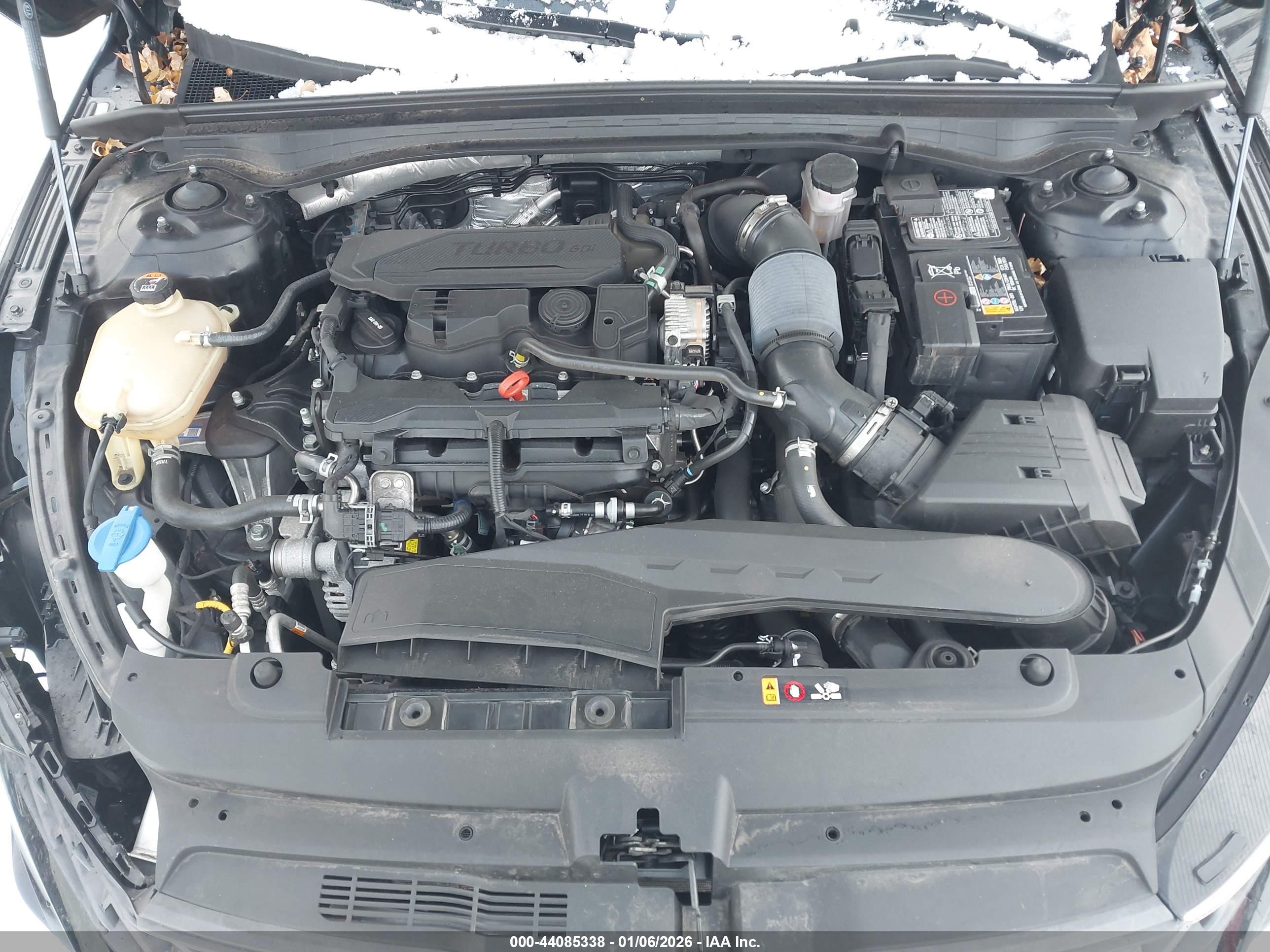 KIA K5 image 10