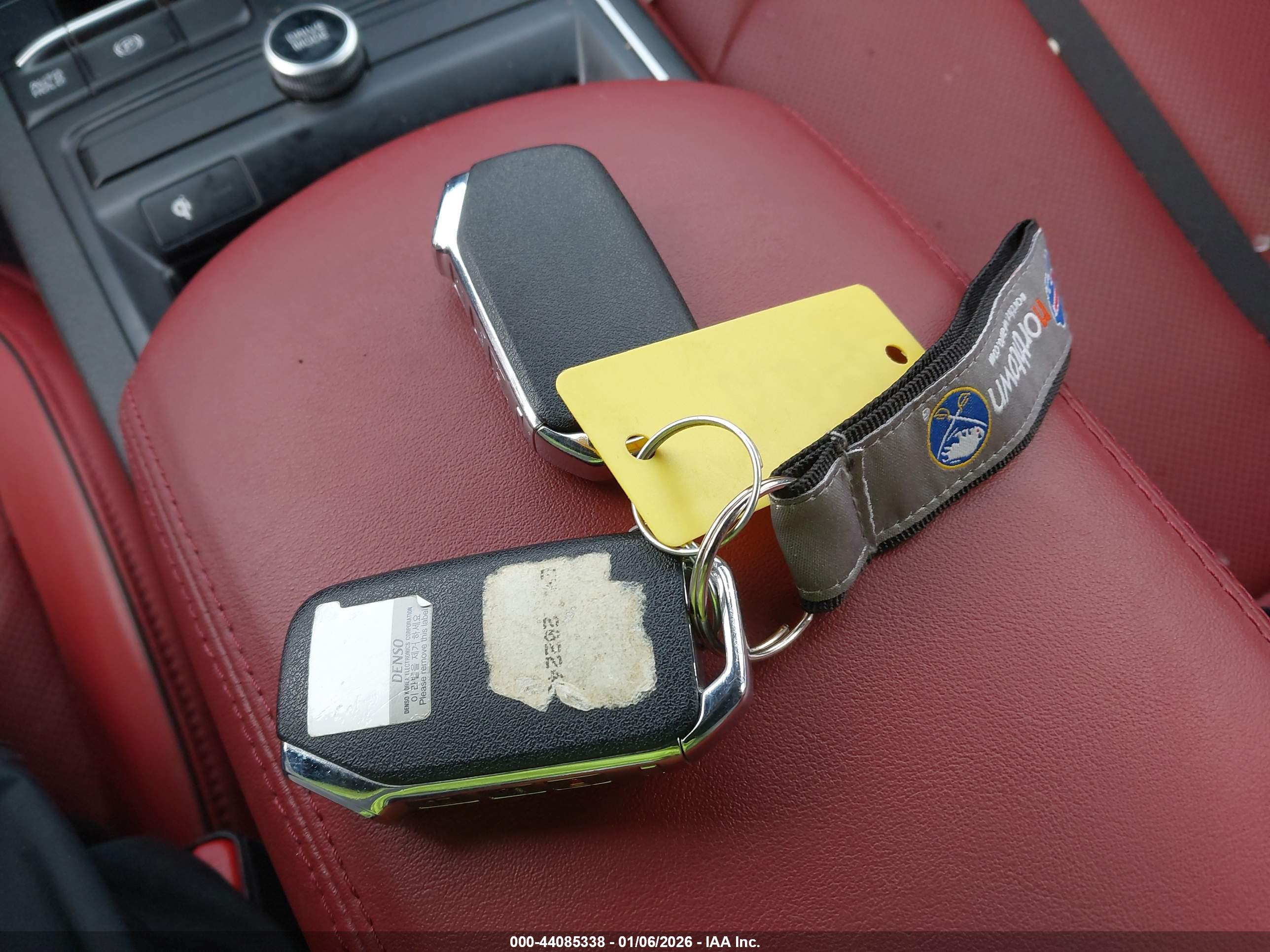 KIA K5 image 11