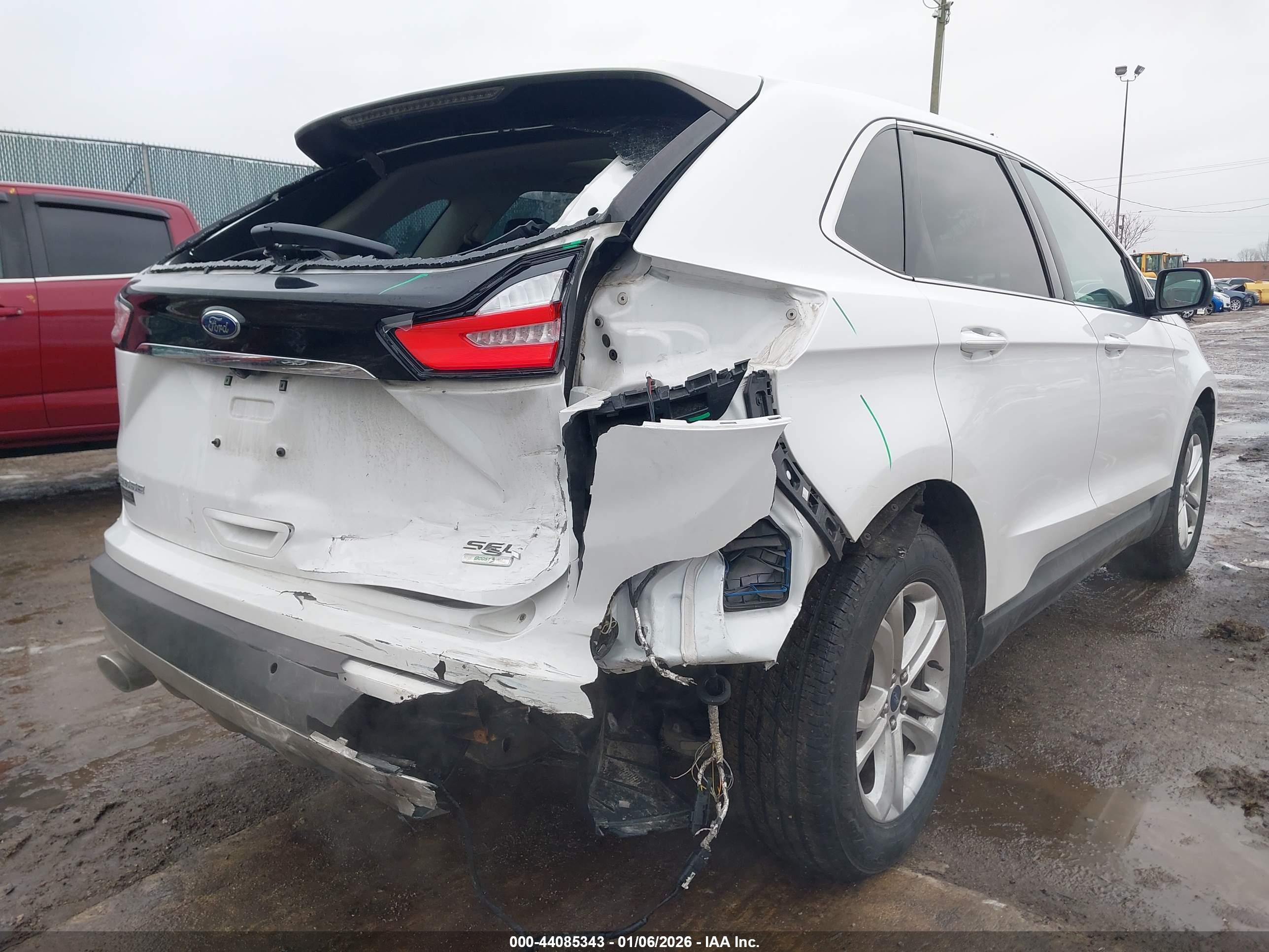 FORD EDGE image 6