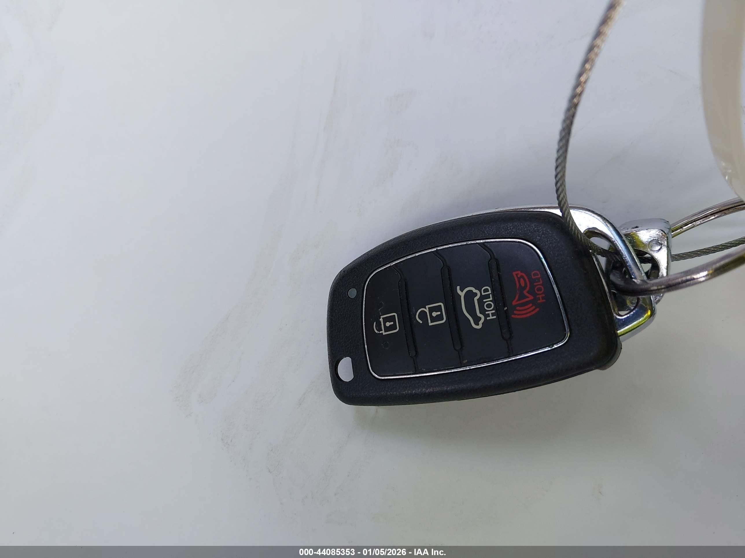 HYUNDAI SONATA image 11