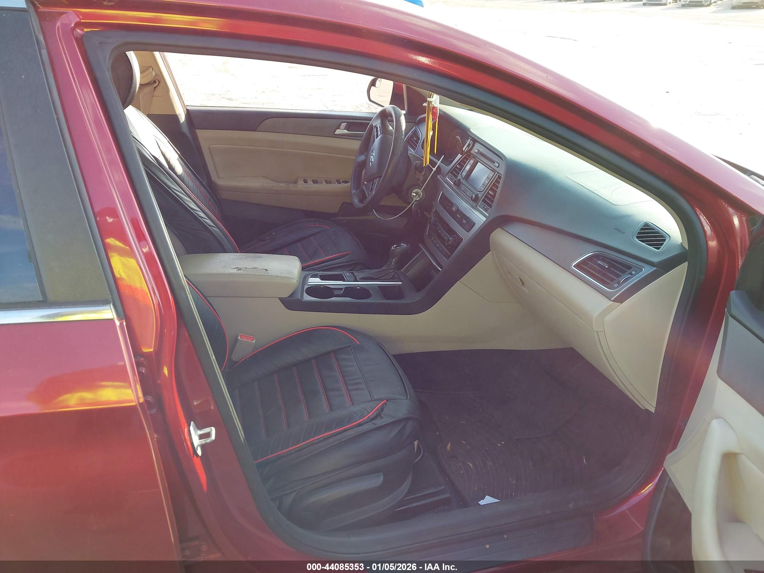 HYUNDAI SONATA image 5