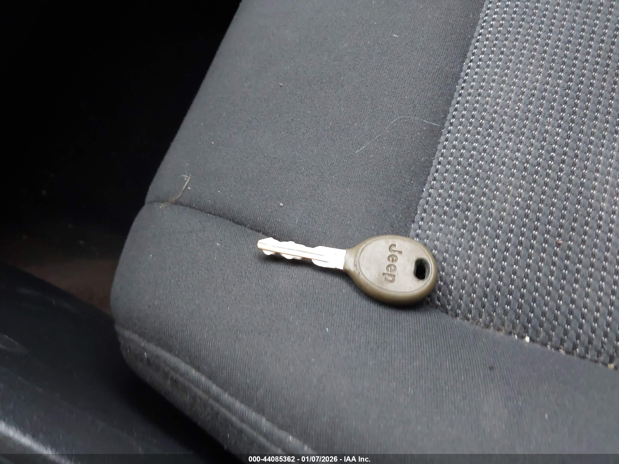 JEEP PATRIOT image 11