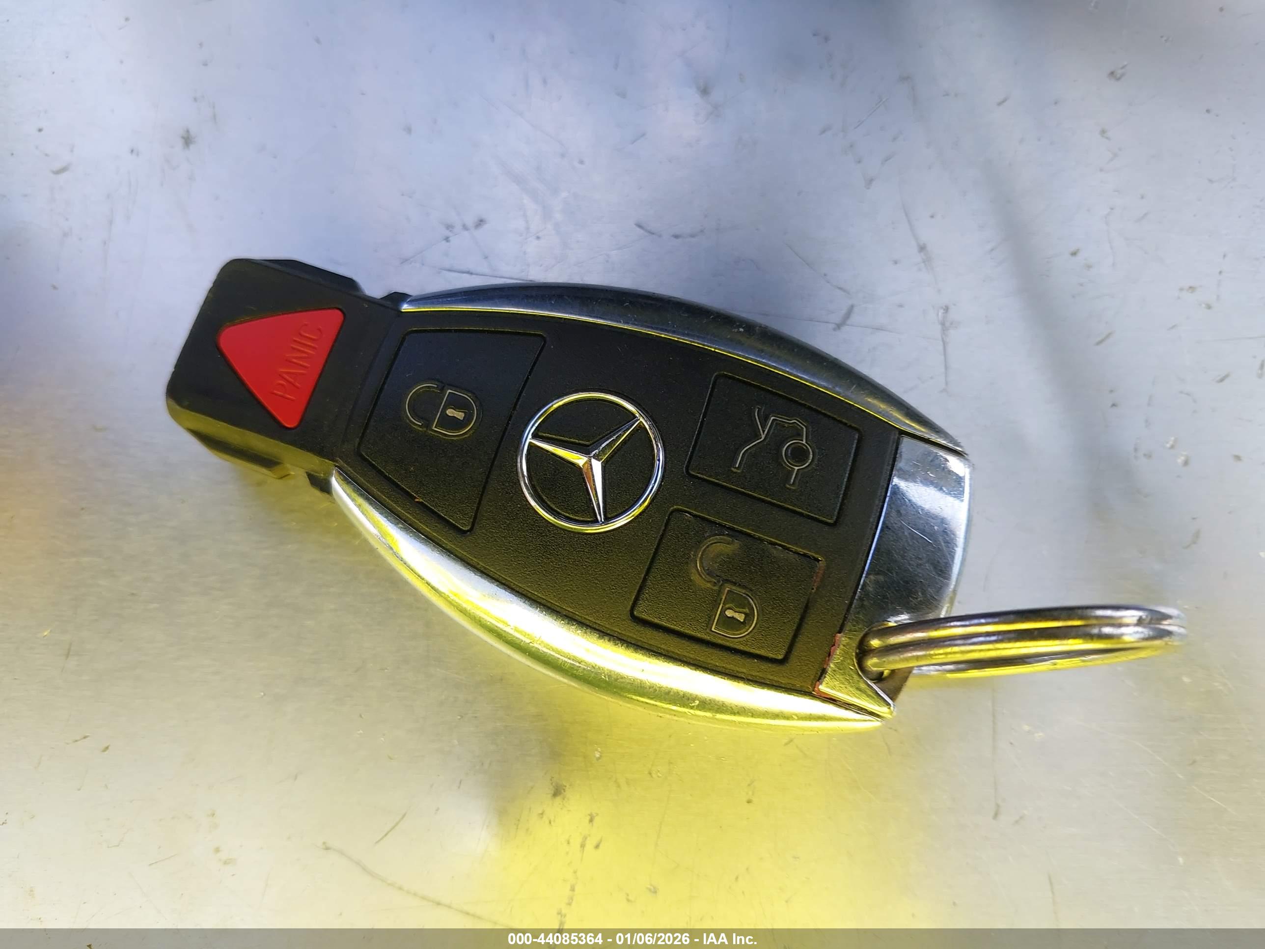 MERCEDES-BENZ C image 11