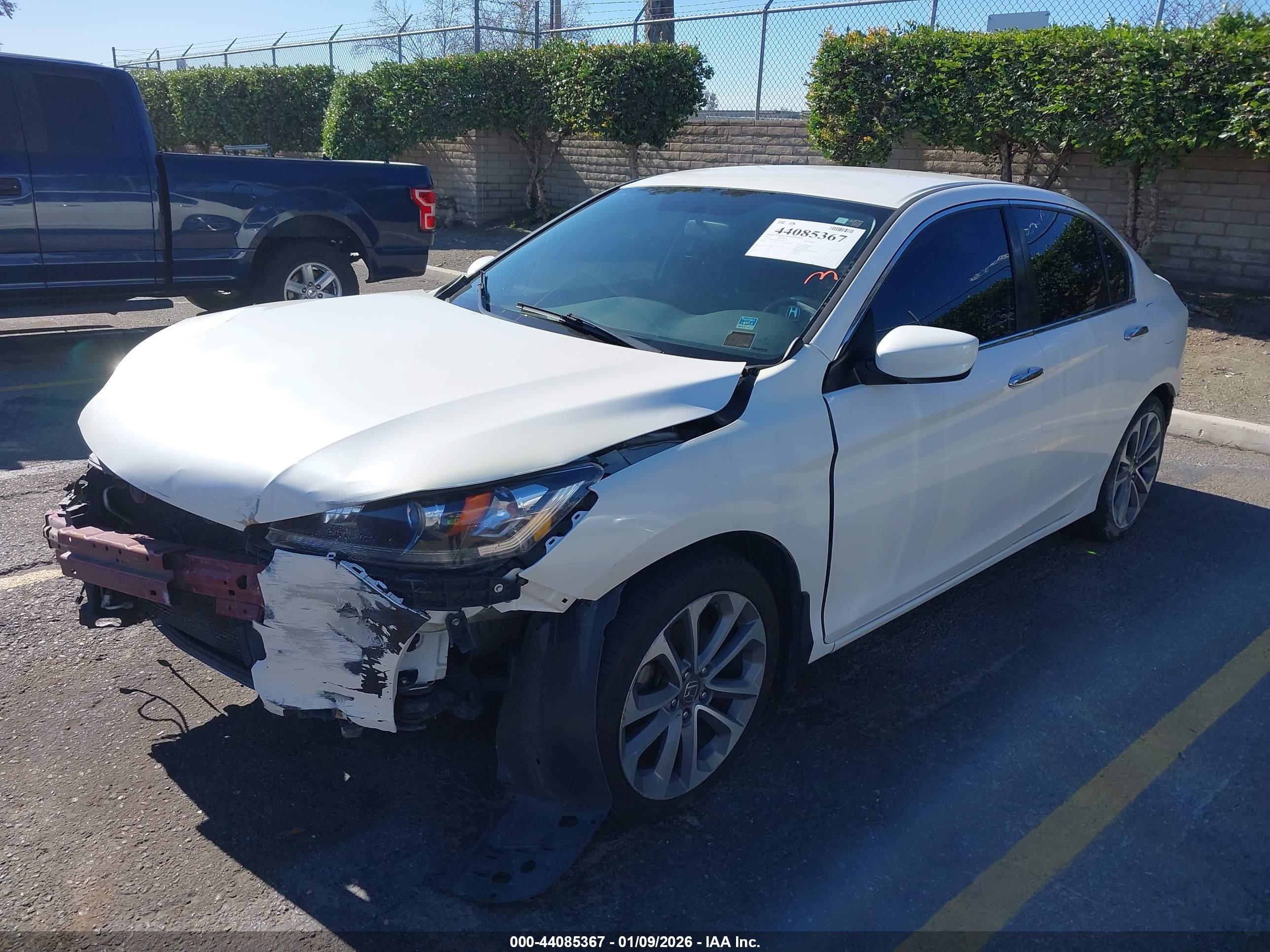 HONDA ACCORD image 2