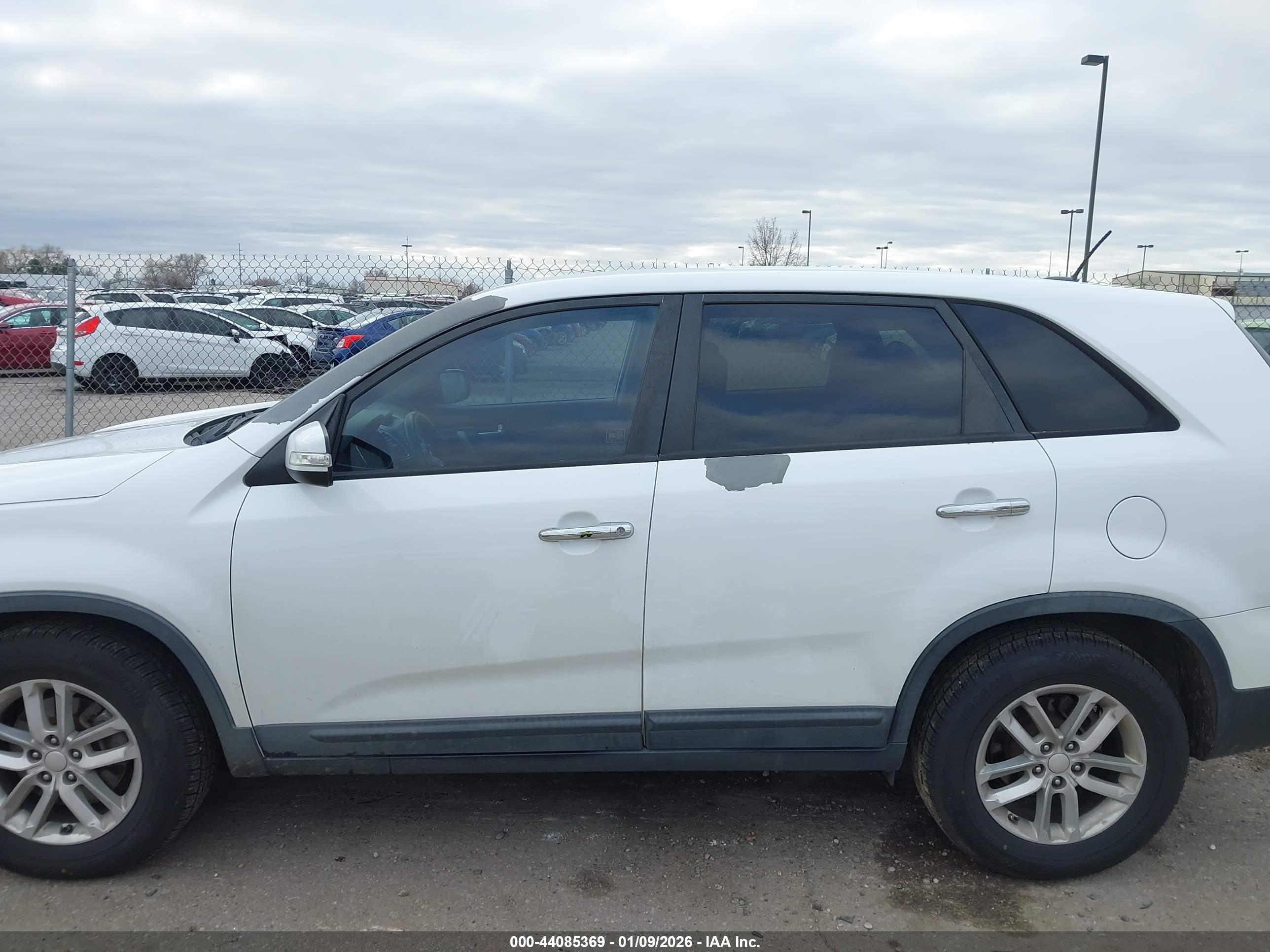 KIA SORENTO image 6