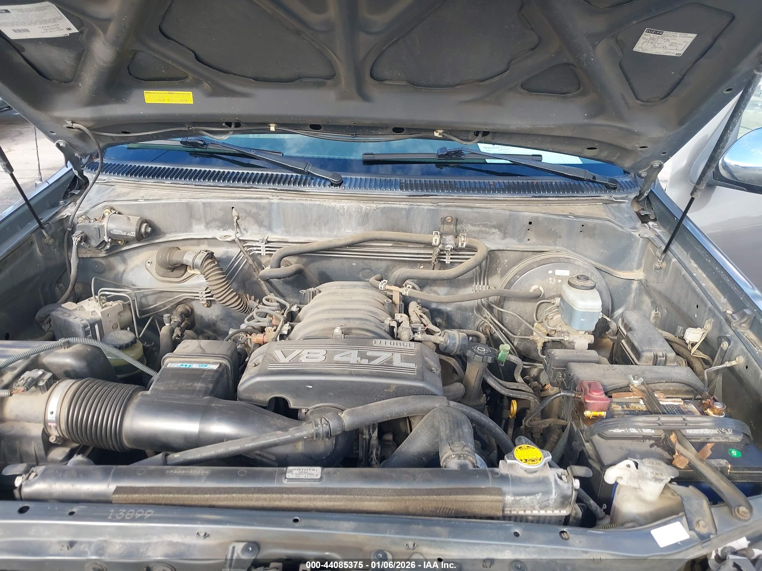TOYOTA TUNDRA image 10