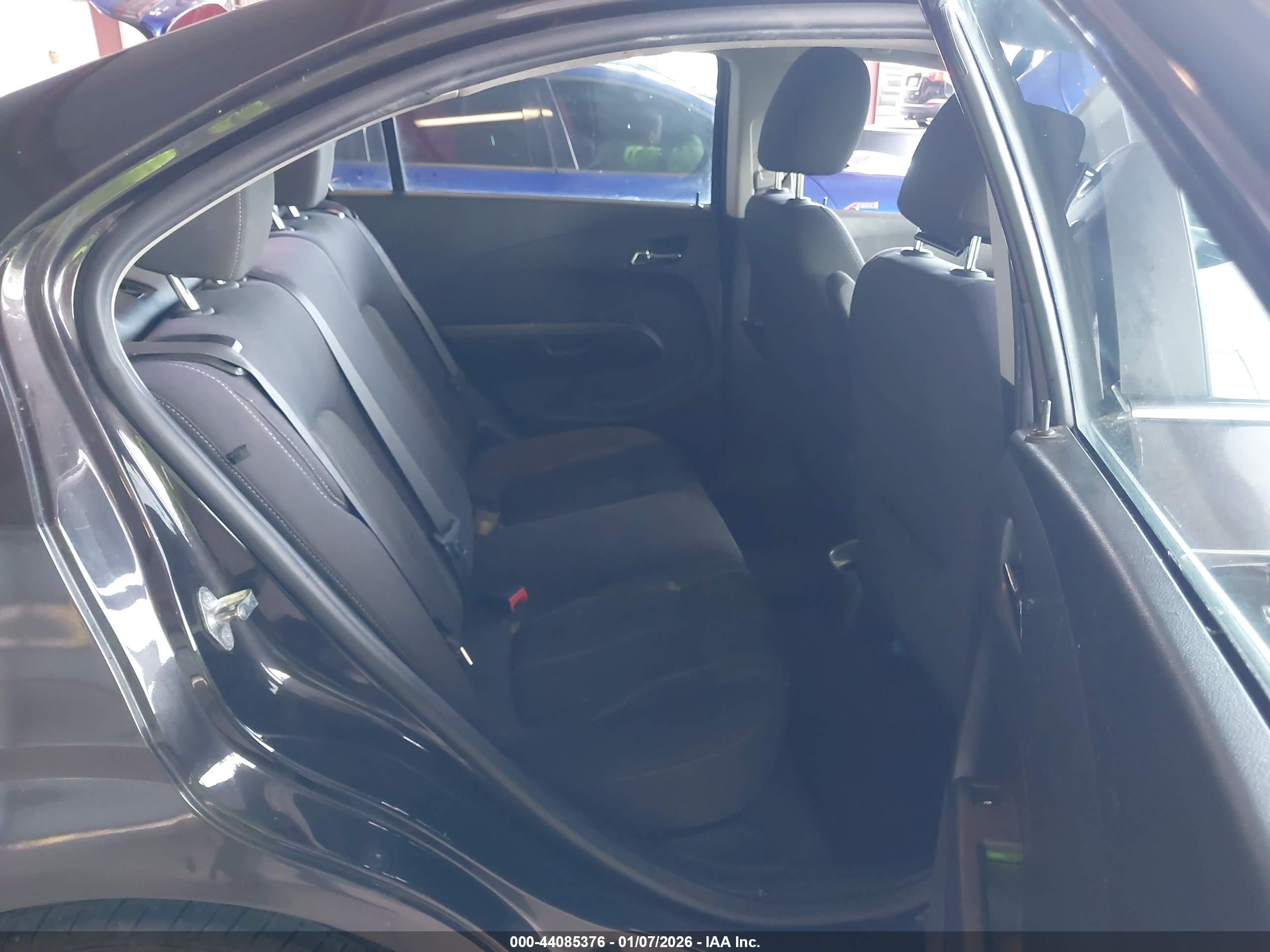 CHEVROLET SONIC image 8