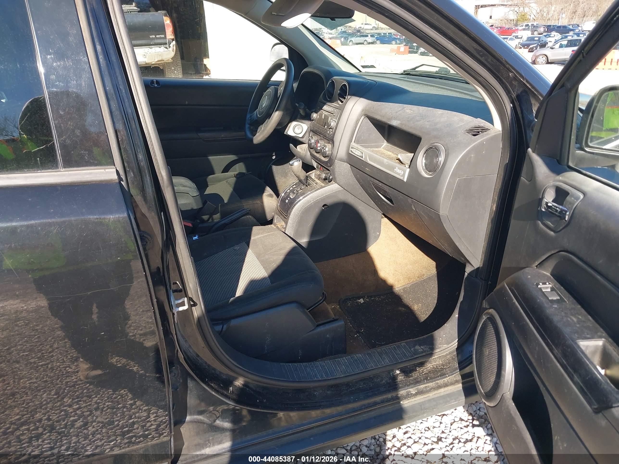 JEEP COMPASS image 5