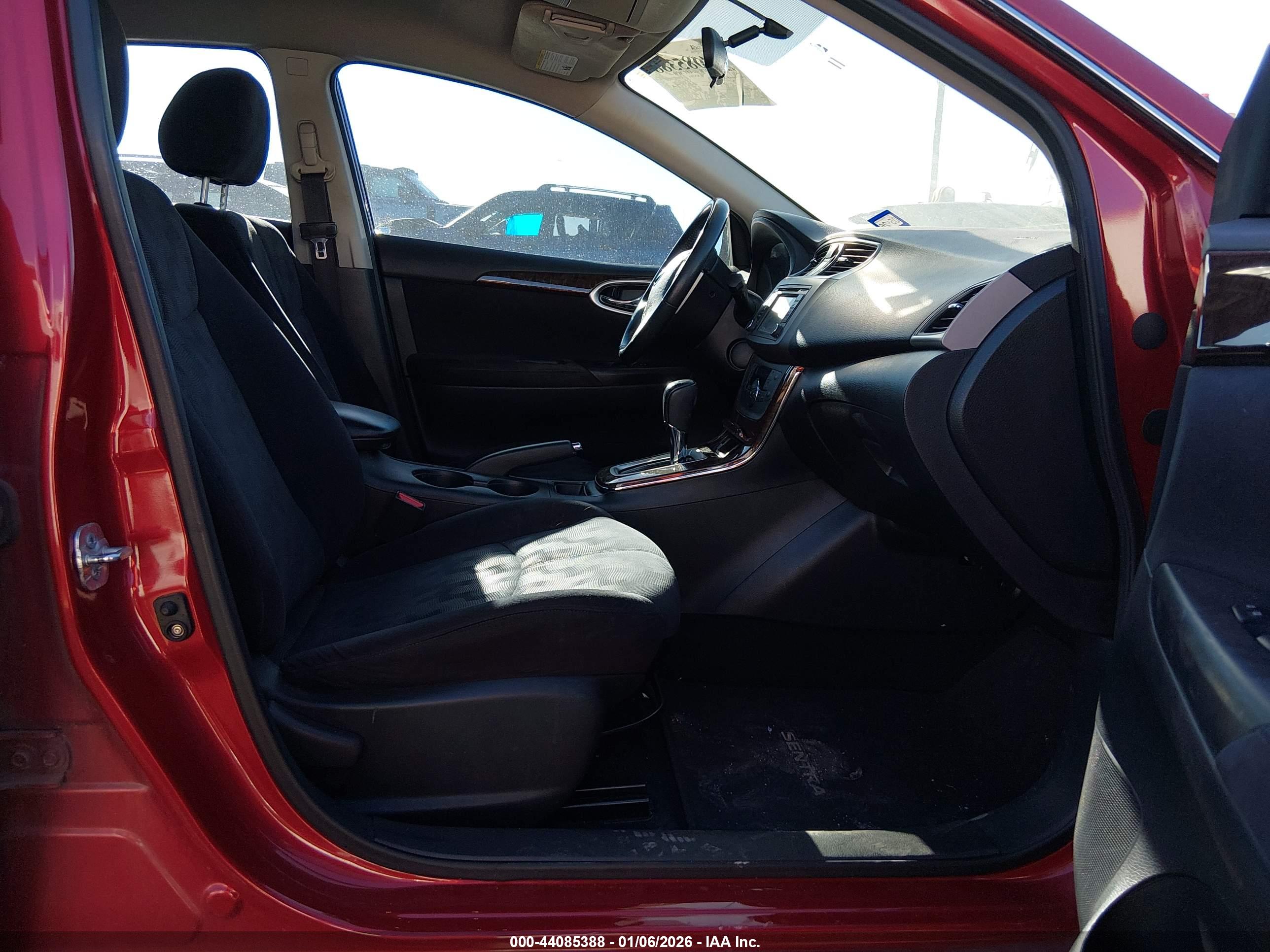 NISSAN SENTRA image 5