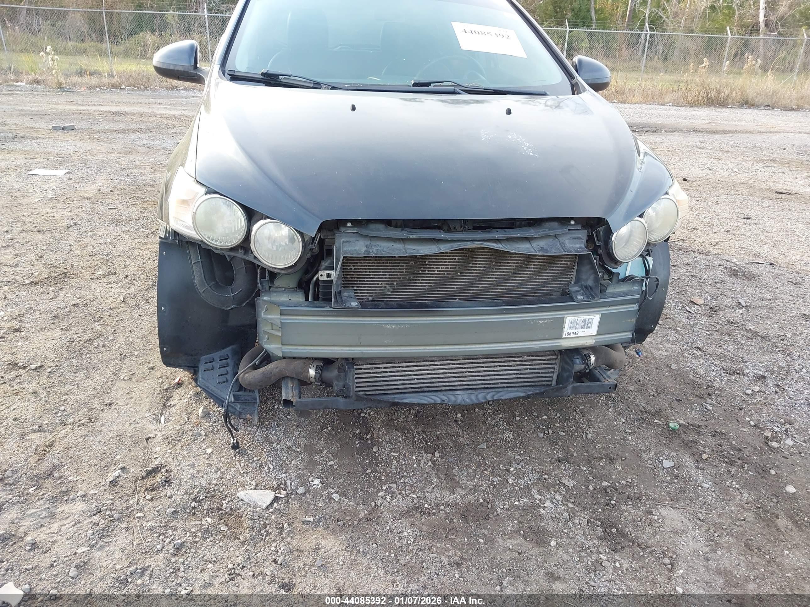 CHEVROLET SONIC image 6