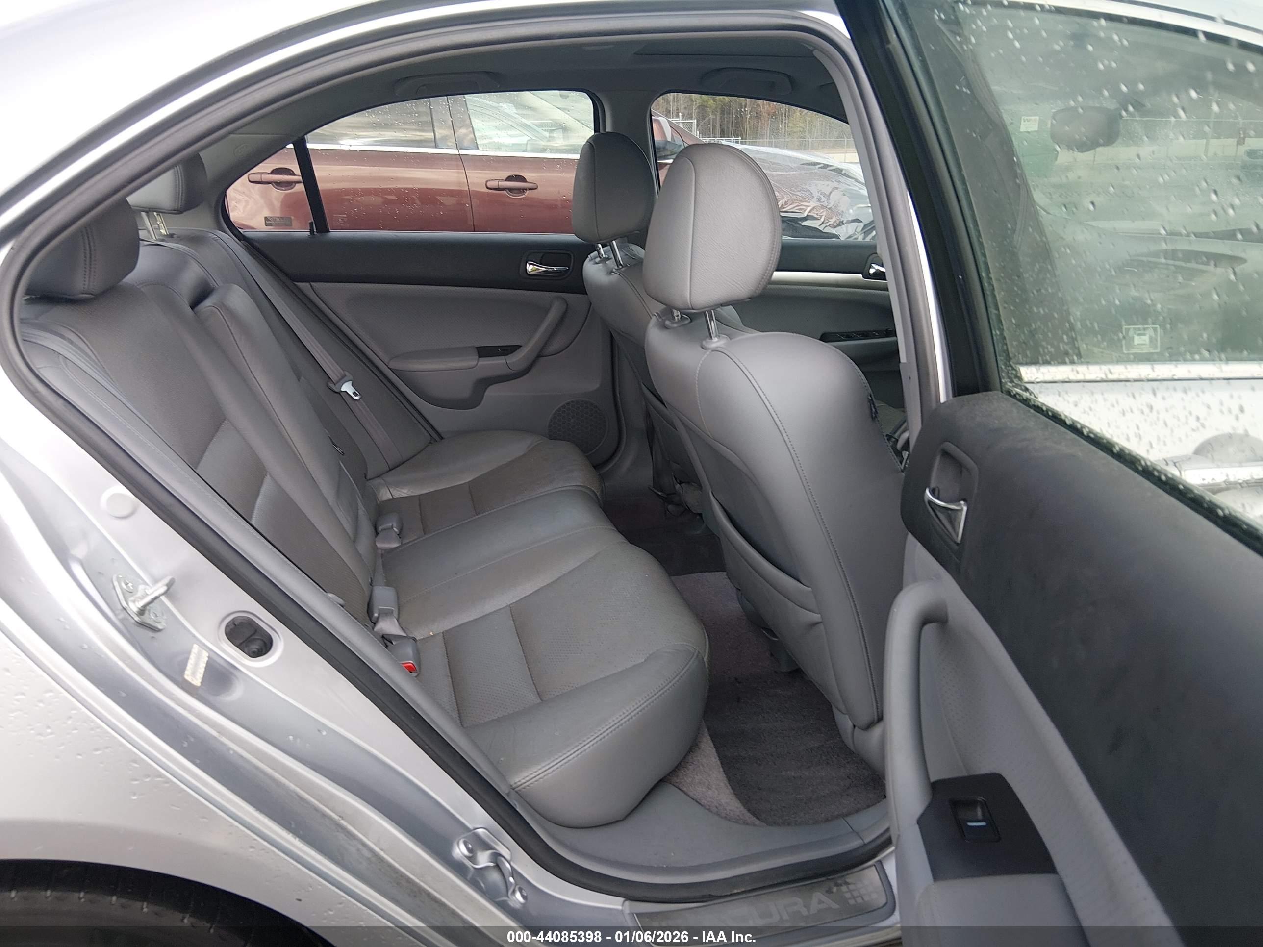 ACURA TSX image 8