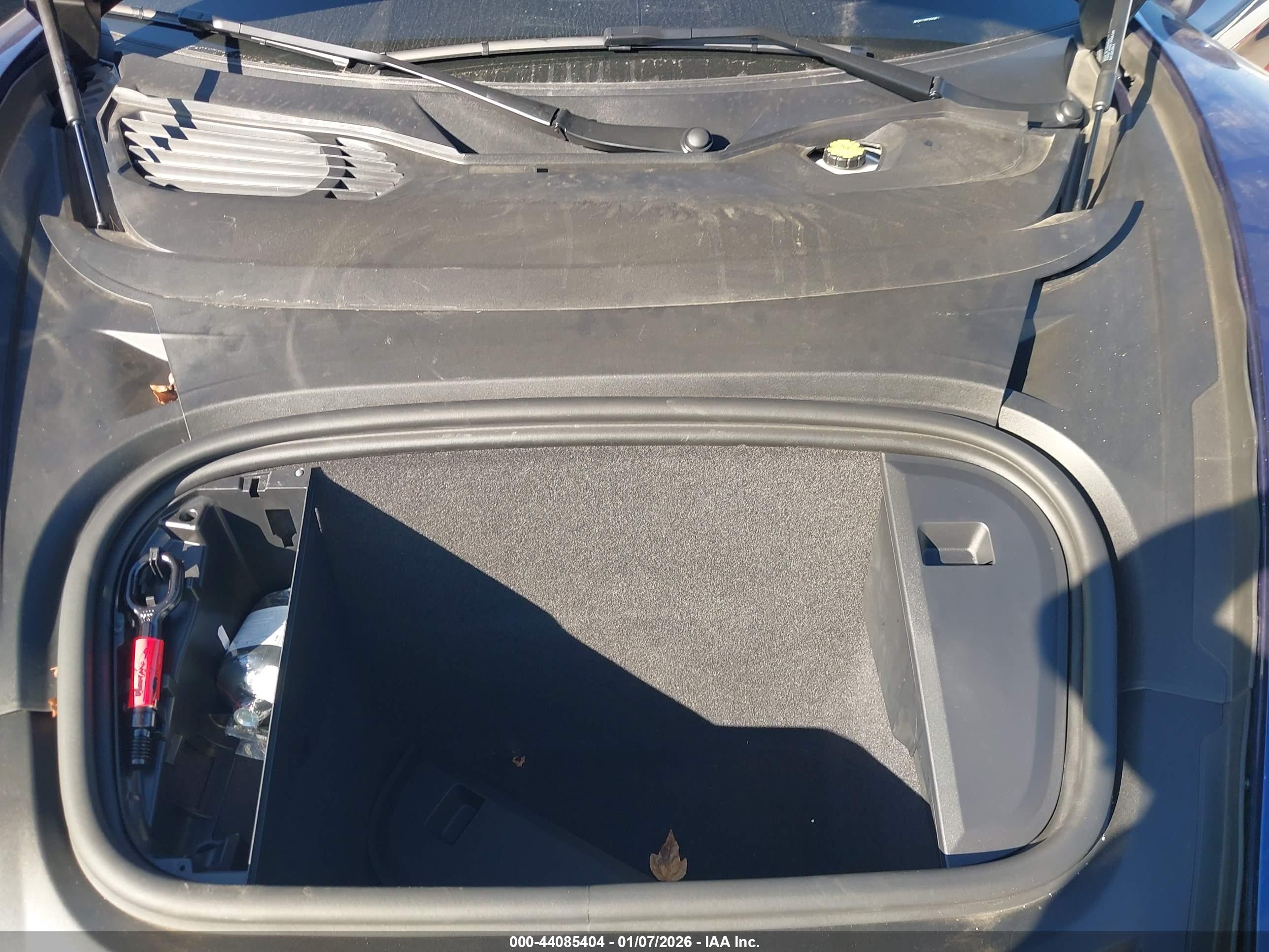 PORSCHE TAYCAN image 10