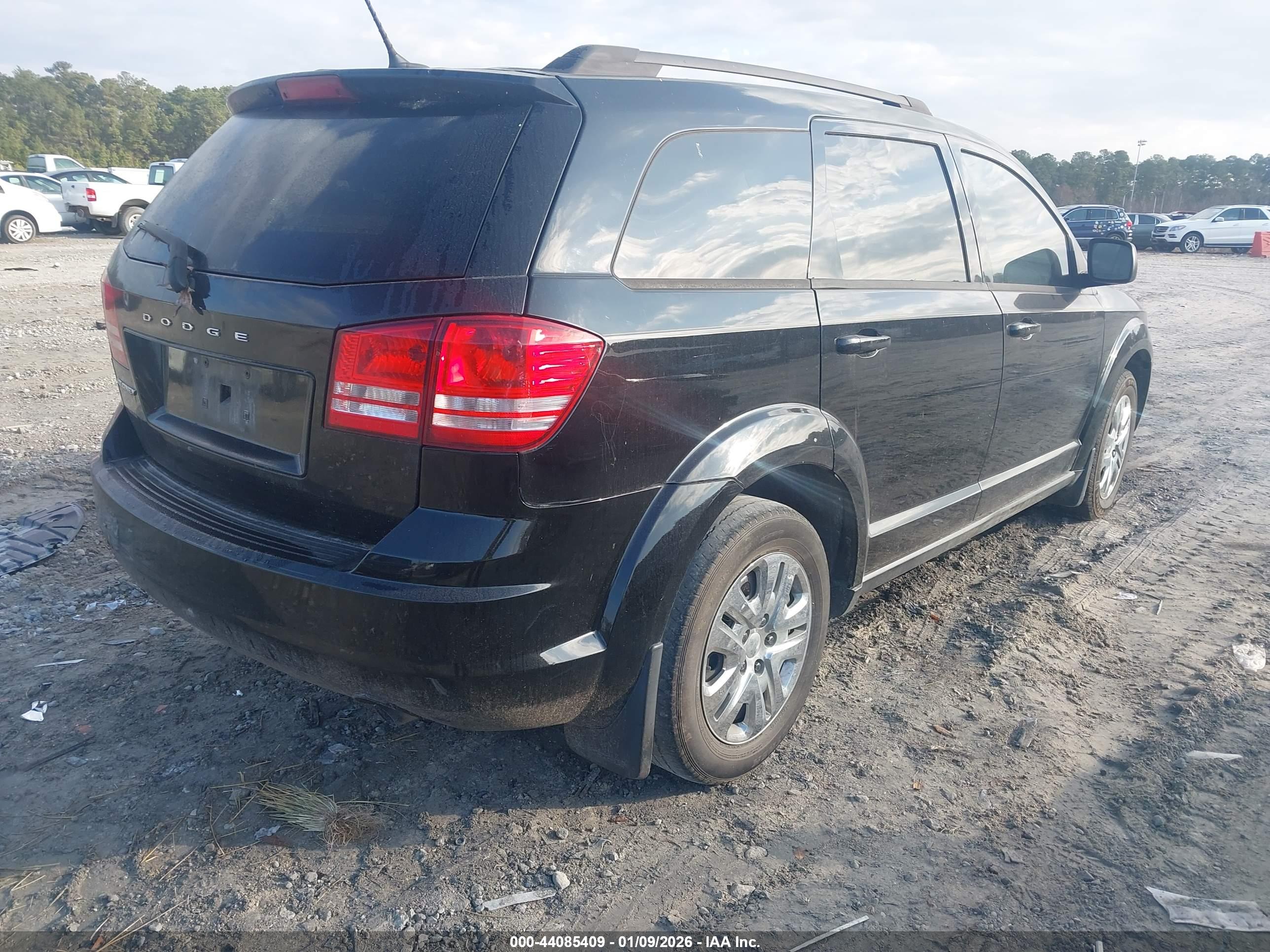 DODGE JOURNEY image 4