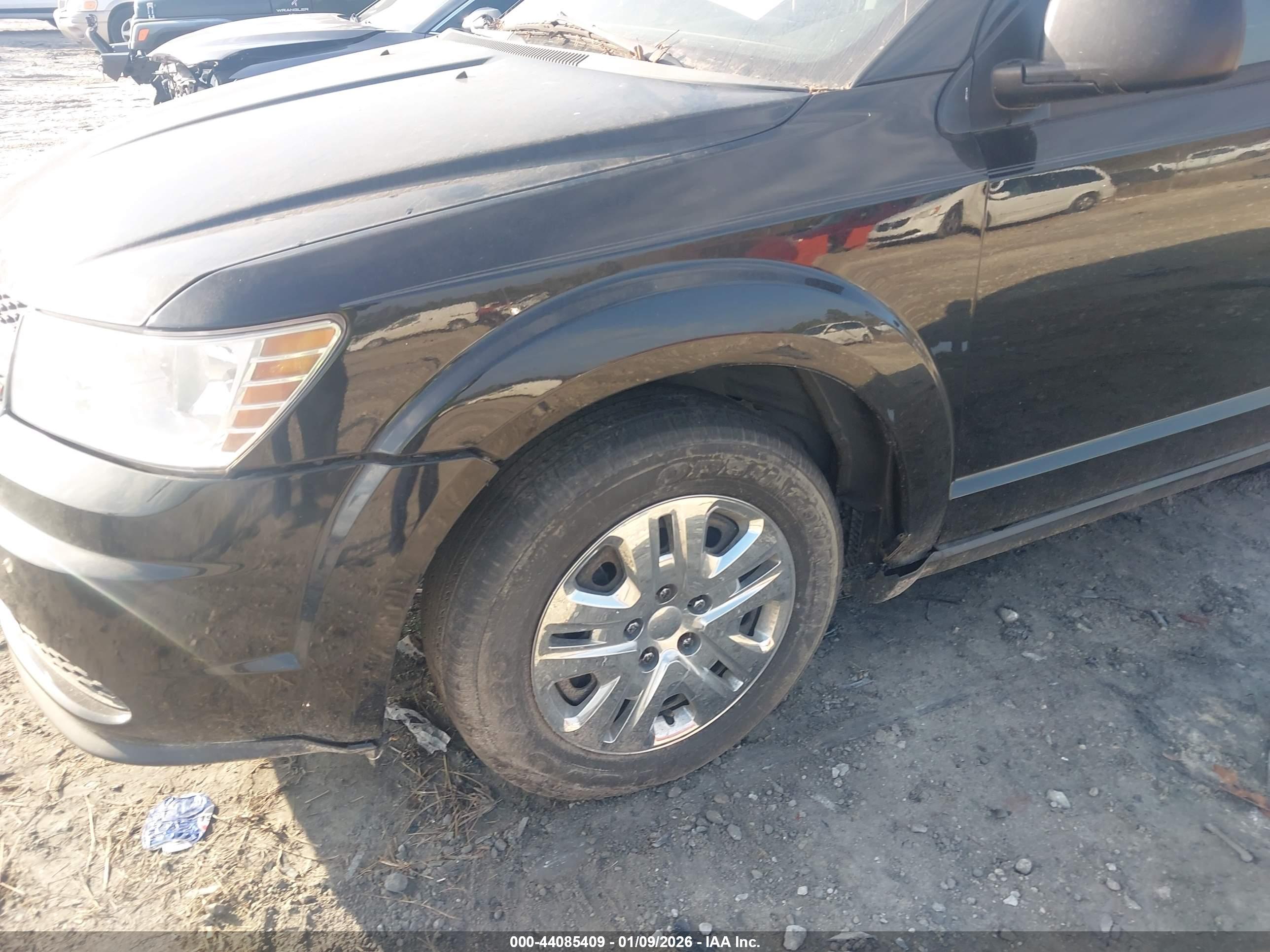 DODGE JOURNEY image 6