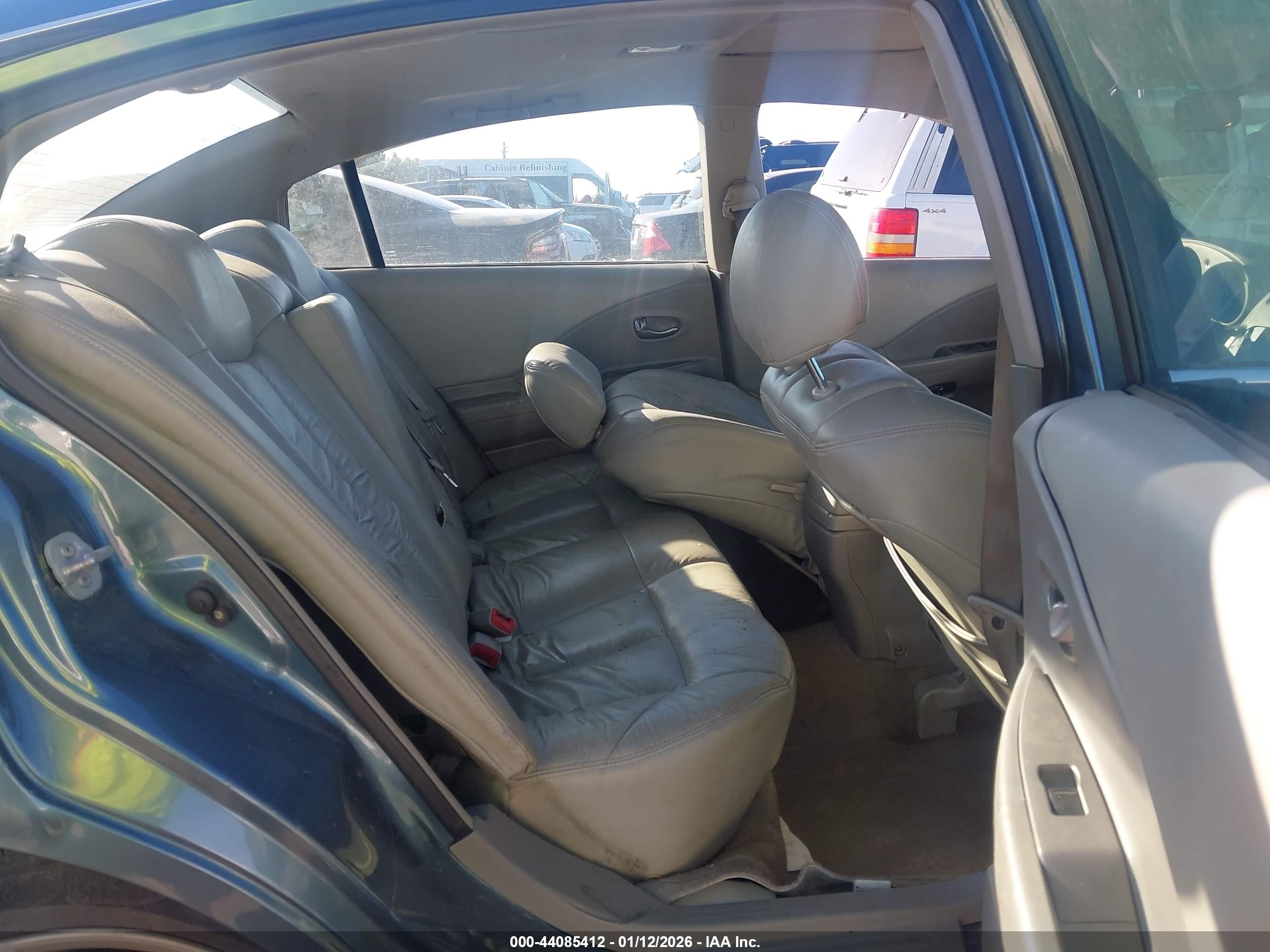 NISSAN ALTIMA image 8
